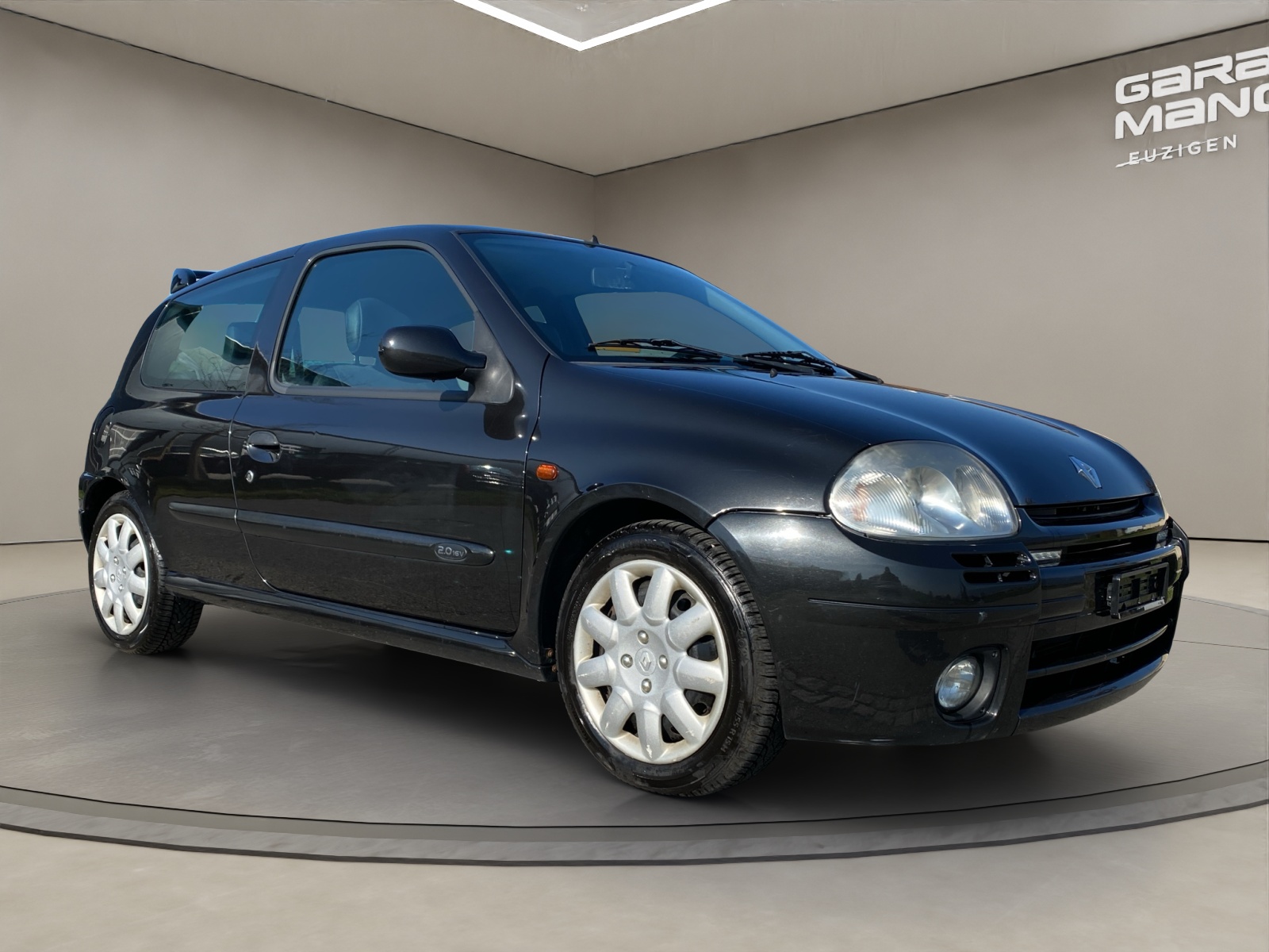RENAULT Clio 2.0 16V Sport-image-6