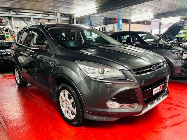 FORD Kuga 2.0 TDCi Titanium S 4WD PowerShift-image-2