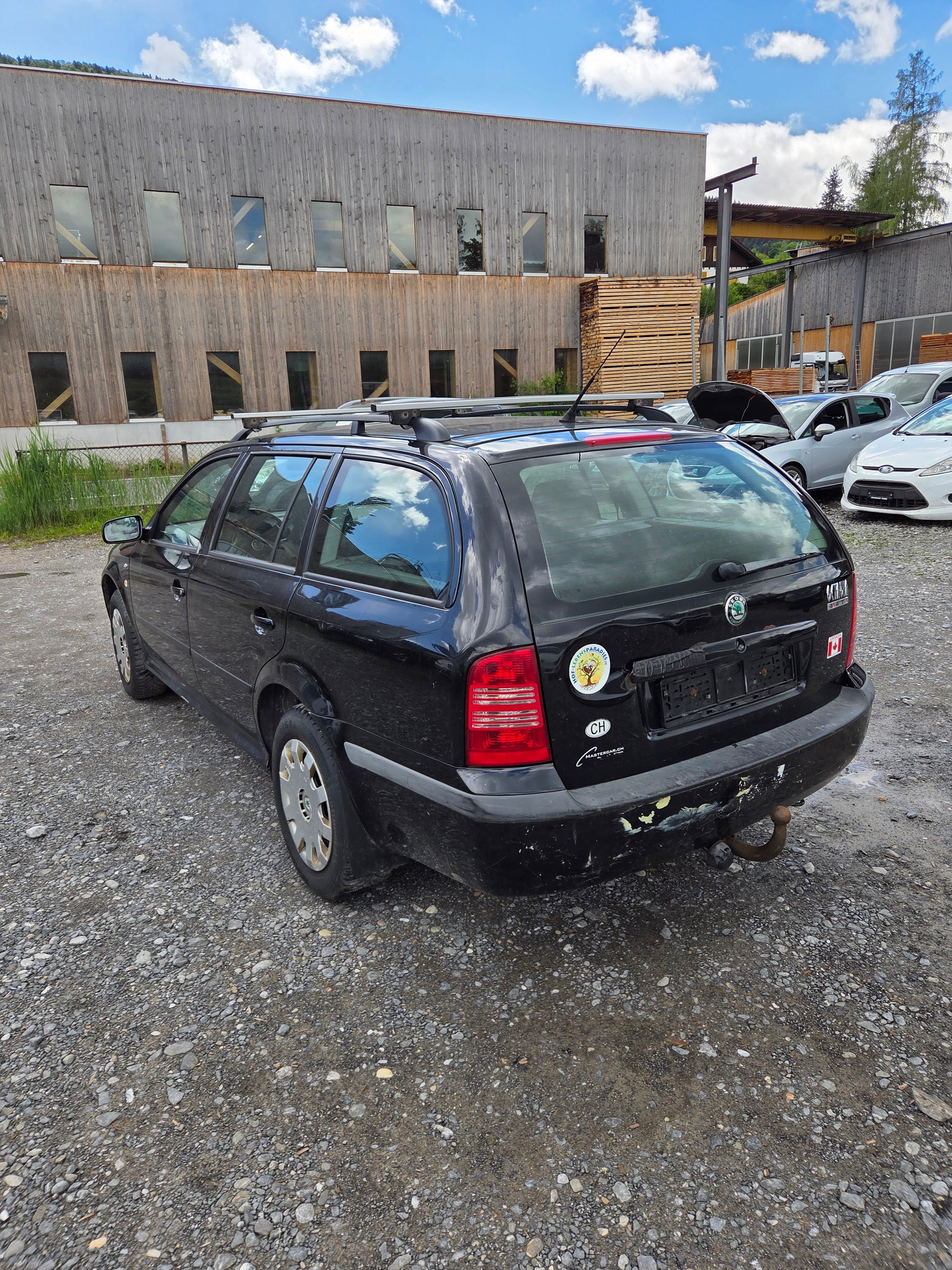 SKODA Octavia 1.9 TDI Ambiente 4x4-image-2