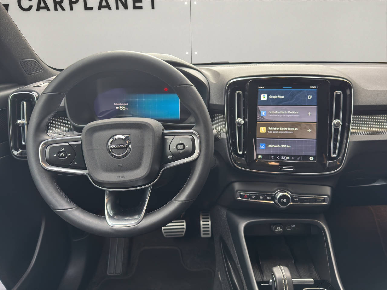 VOLVO XC40 P8 Twin Pro AWD-image-9