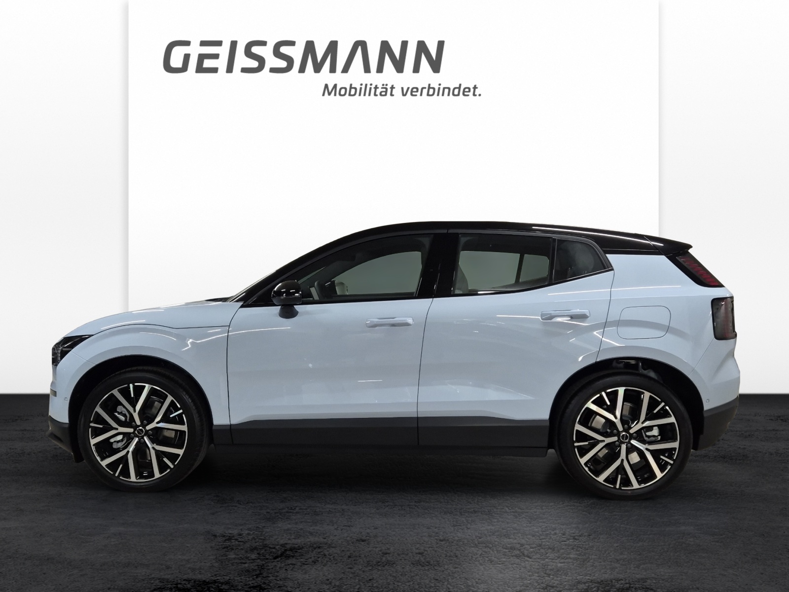 VOLVO EX30 E60 Twin Ultra Performance AWD-showroom-element-2