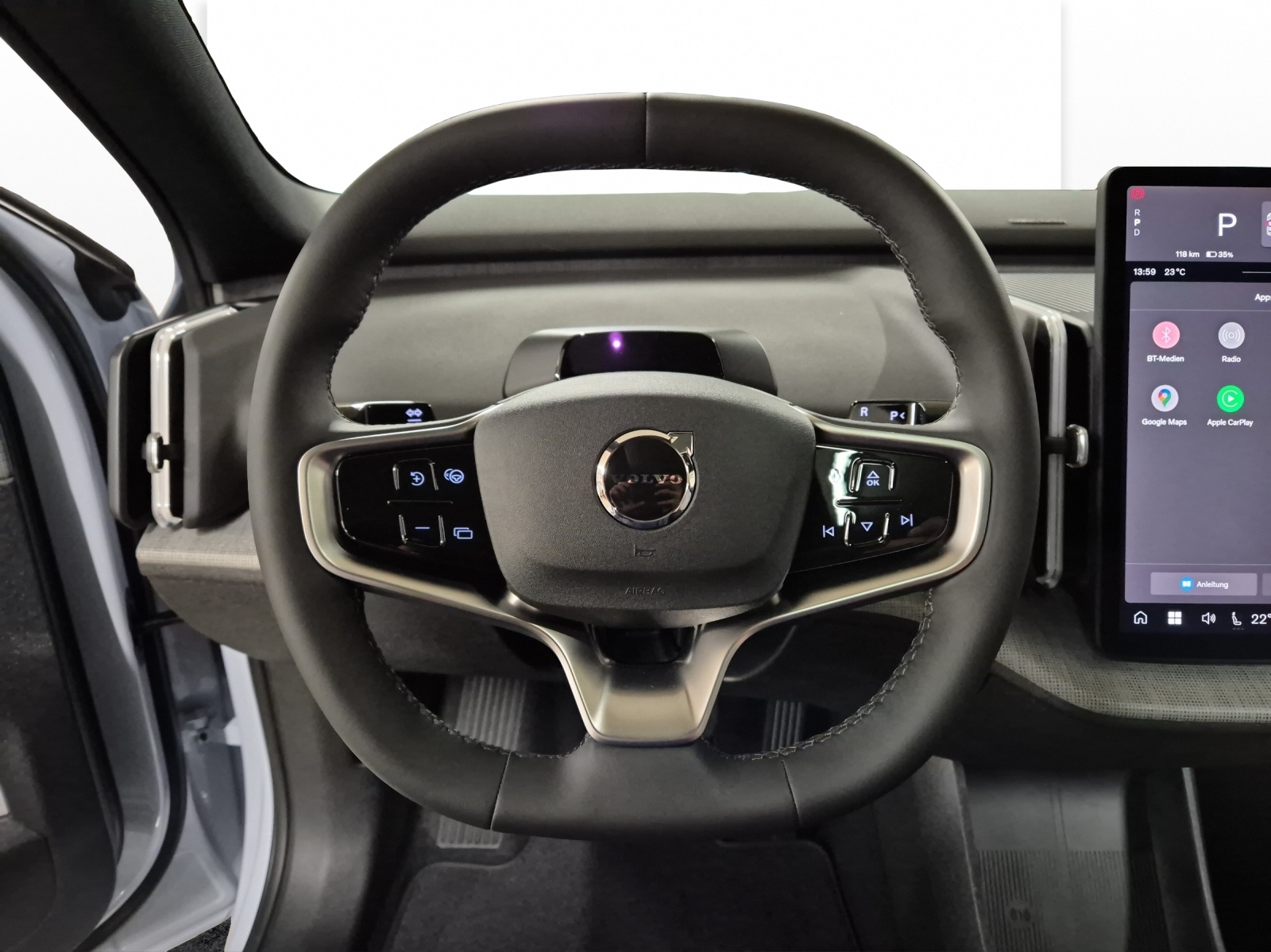 VOLVO EX30 E60 Twin Ultra Performance AWD-image-9