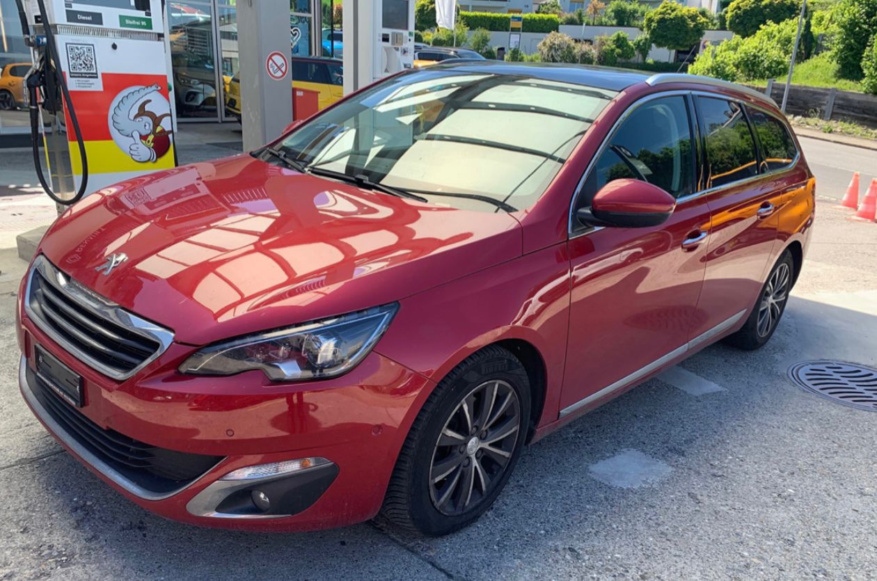PEUGEOT 308 SW 1.2 THP Active Automatic-image-1
