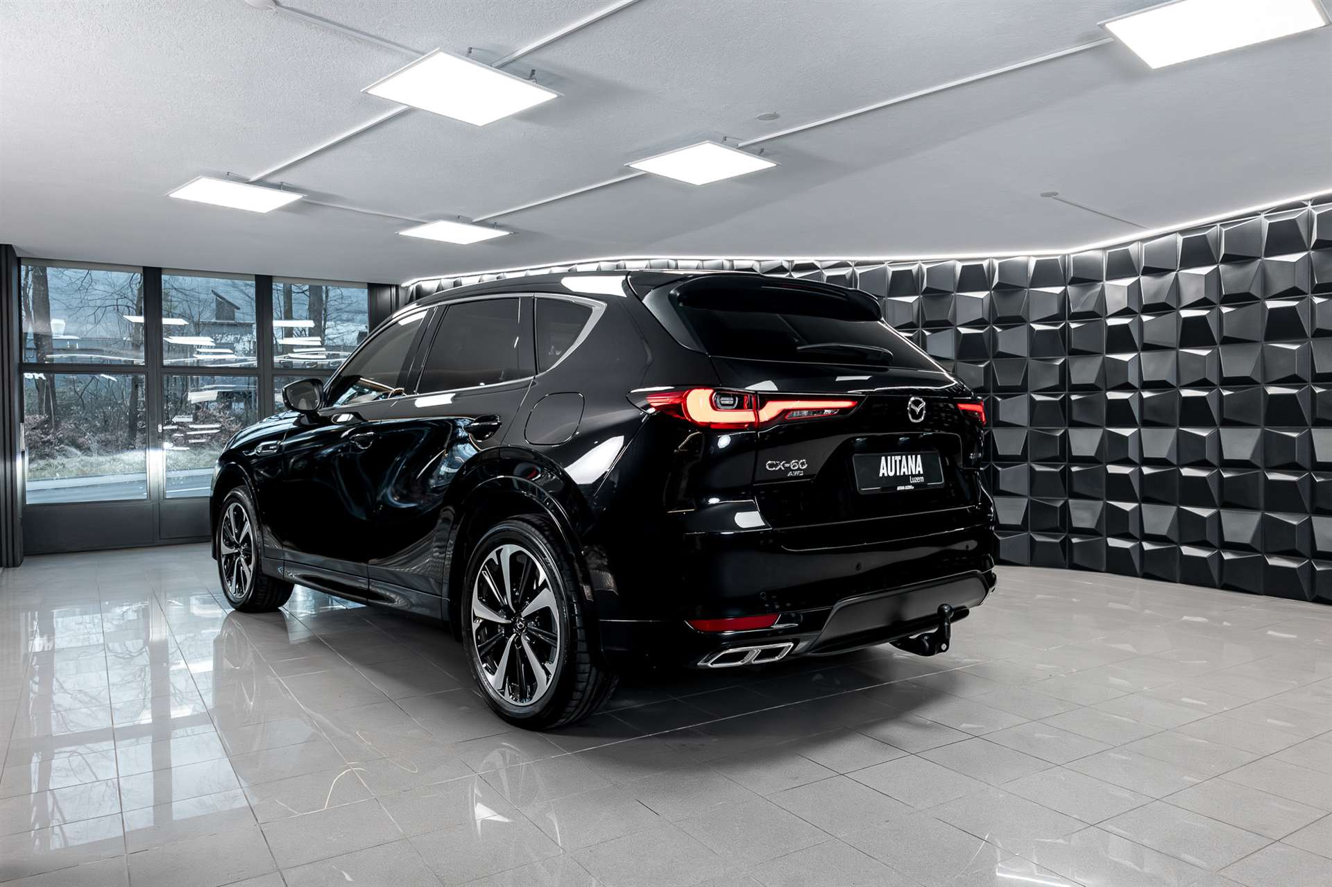 MAZDA CX-60 e-Skyactiv PHEV 327 AWD Takumi-showroom-element-2