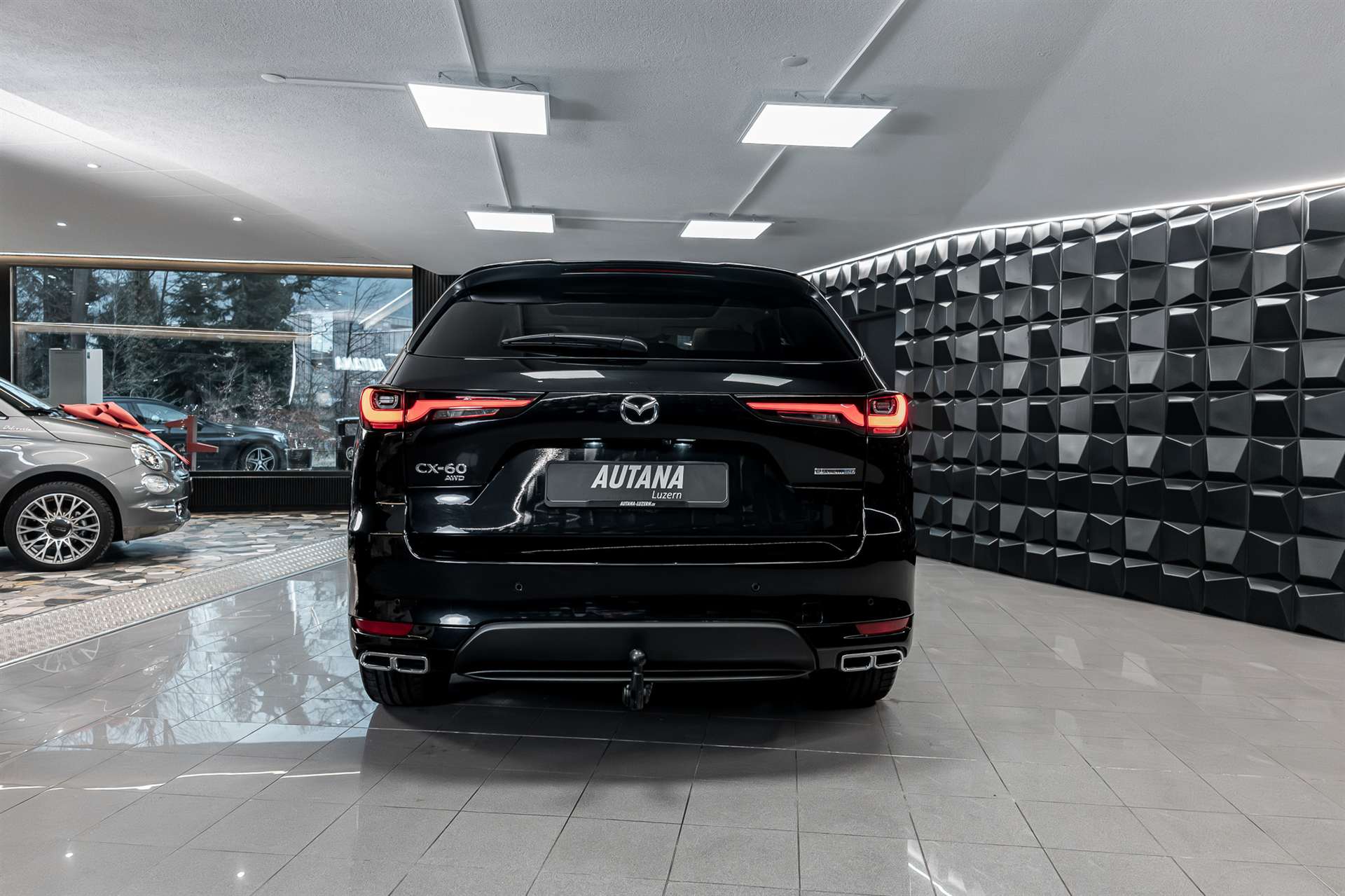 MAZDA CX-60 e-Skyactiv PHEV 327 AWD Takumi-image-4