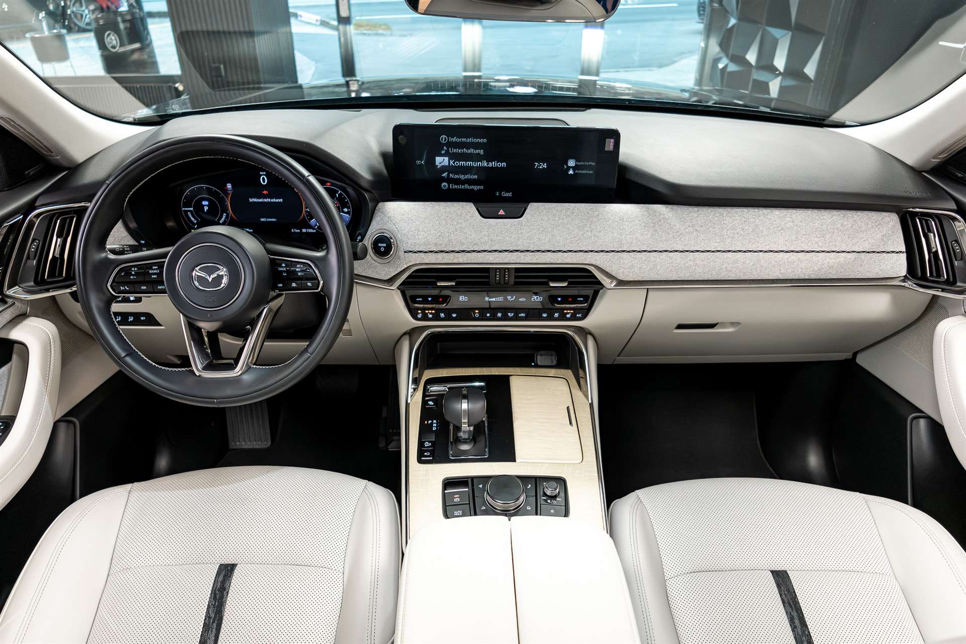 MAZDA CX-60 e-Skyactiv PHEV 327 AWD Takumi-image-5