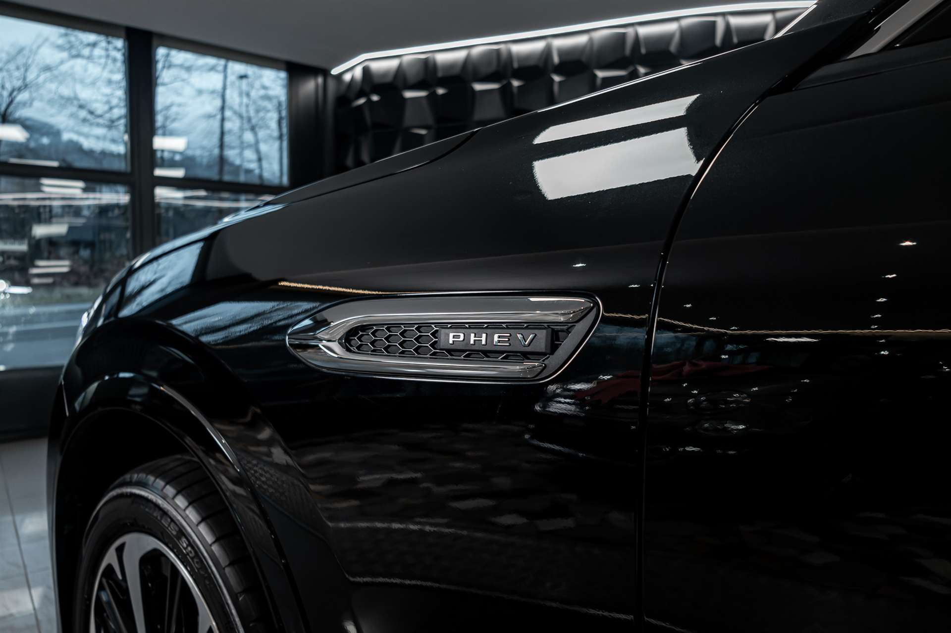 MAZDA CX-60 e-Skyactiv PHEV 327 AWD Takumi-image-29