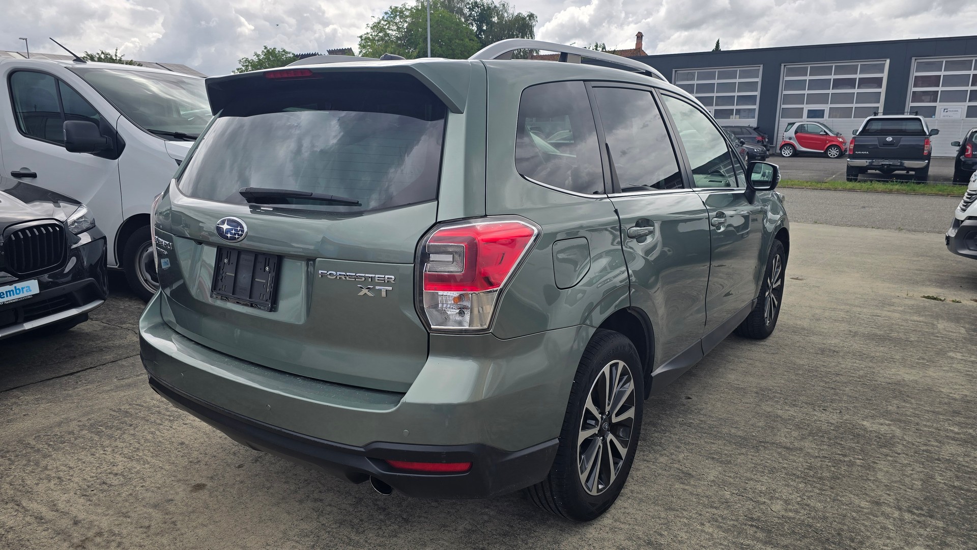 SUBARU Forester 2.0XT Luxury Lineartronic-image-4