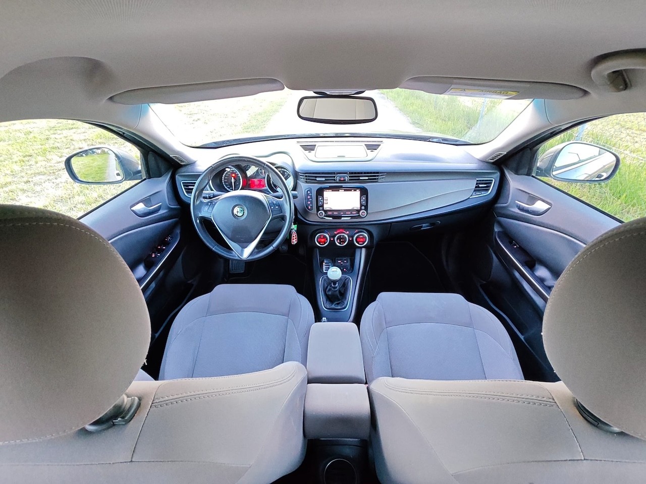 ALFA ROMEO Giulietta 1.4 MultiAir Distinctive-image-17