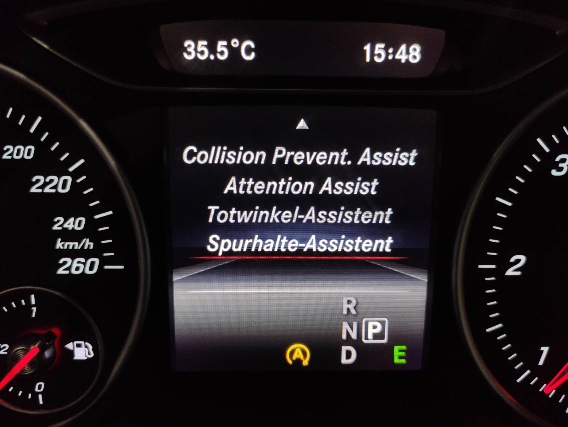 MERCEDES-BENZ B 200 CDI Urban 4matic-image-6