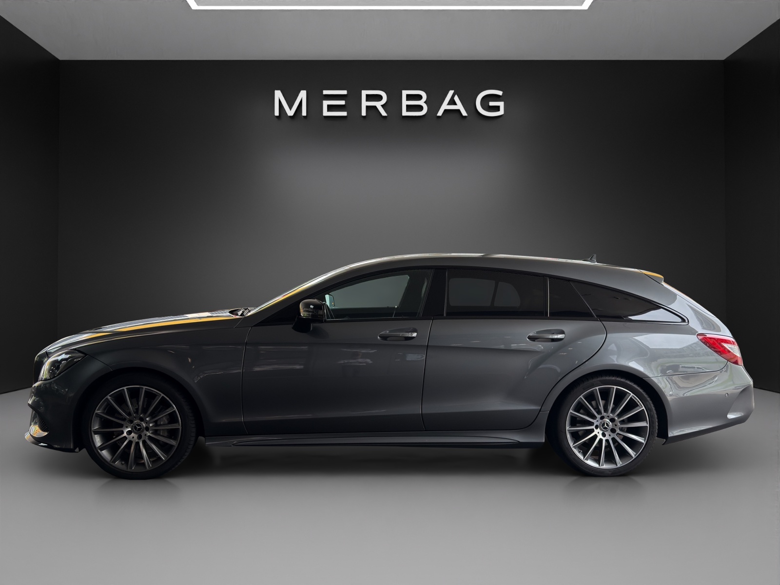 MERCEDES-BENZ CLS Shooting Brake 400 4Matic 7G-Tronic-image-4