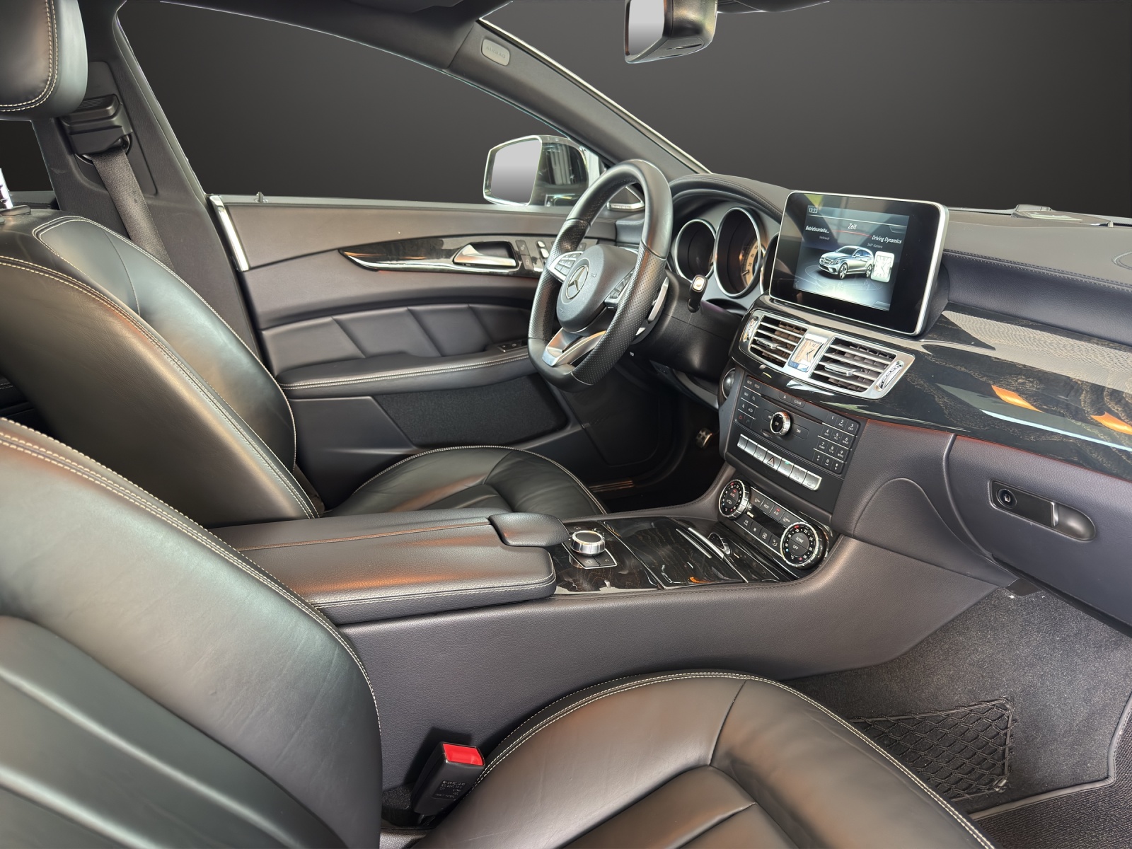 MERCEDES-BENZ CLS Shooting Brake 400 4Matic 7G-Tronic-image-11