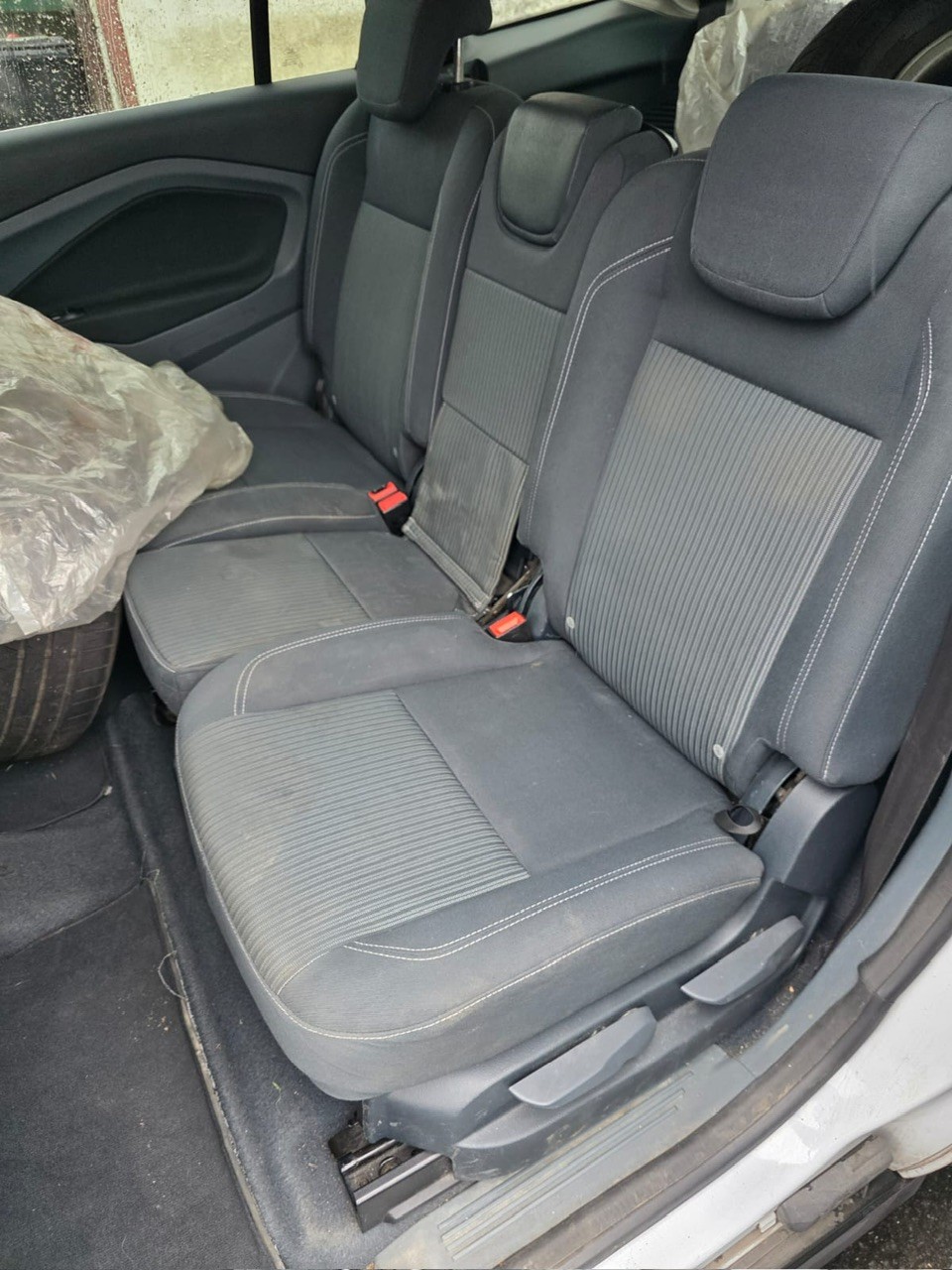 FORD Grand C-Max 1.6 SCTi Titanium-image-6