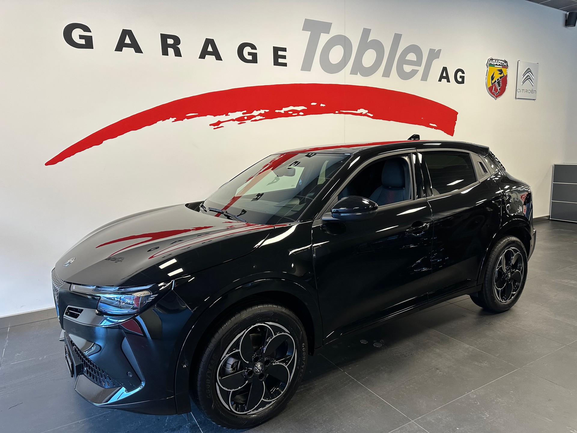 ALFA ROMEO Junior 1.2 48V Hybrid Q4
