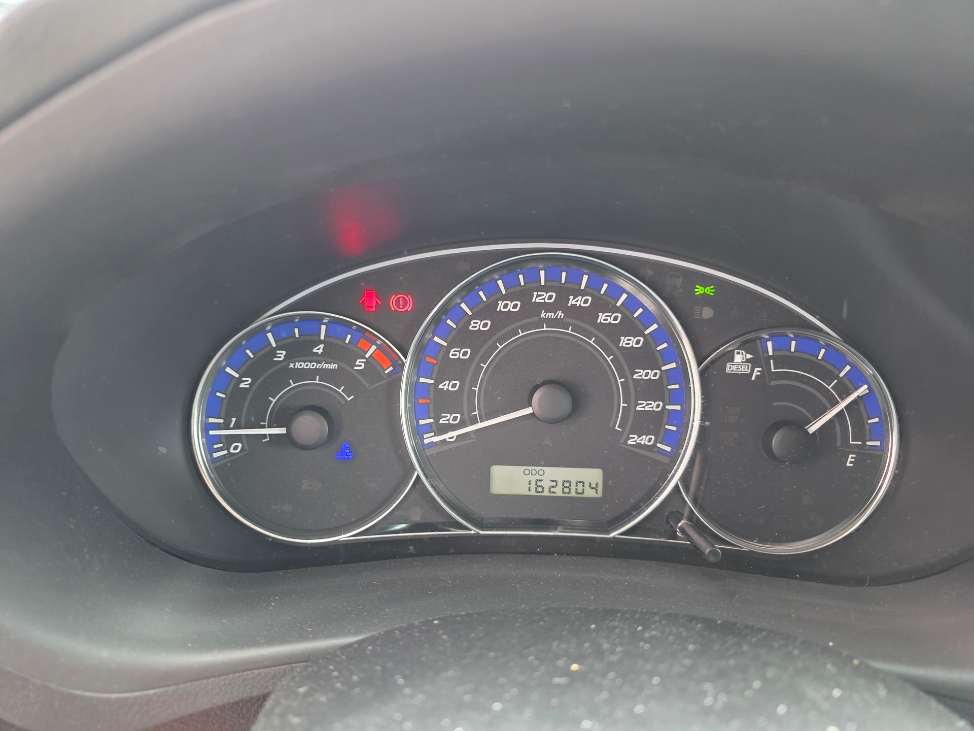 SUBARU Forester 2.0D X Swiss Special-image-14