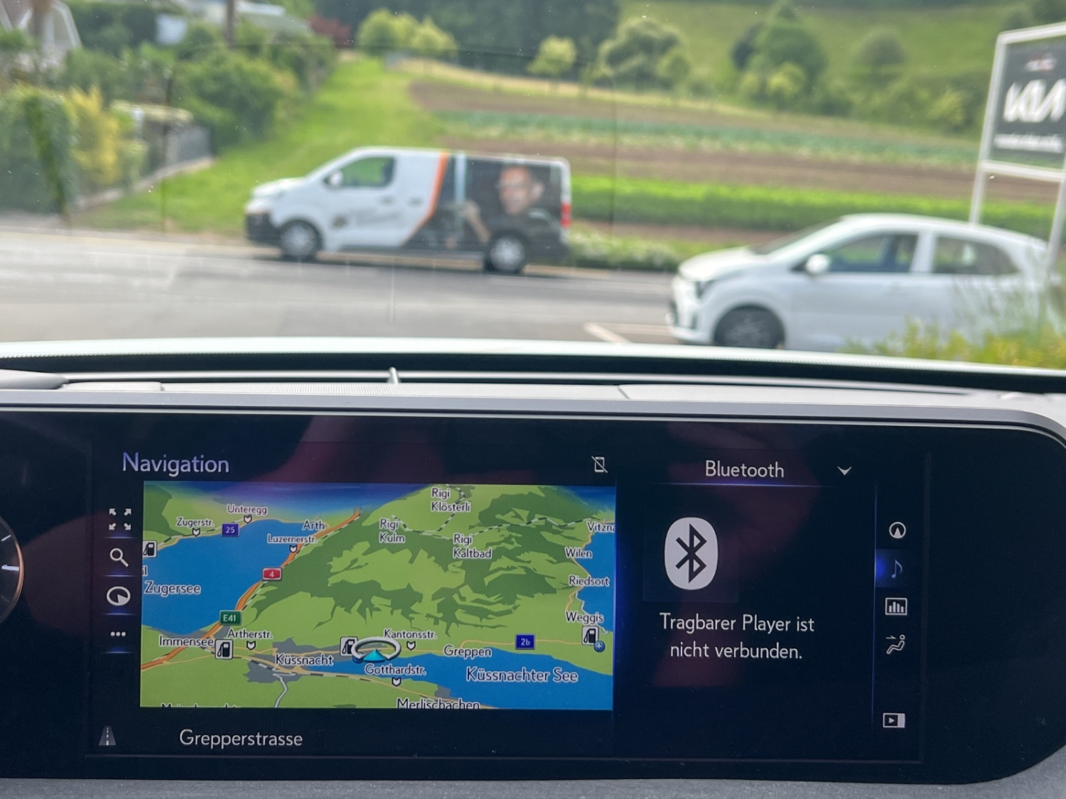 LEXUS UX 250h Excellence-image-14