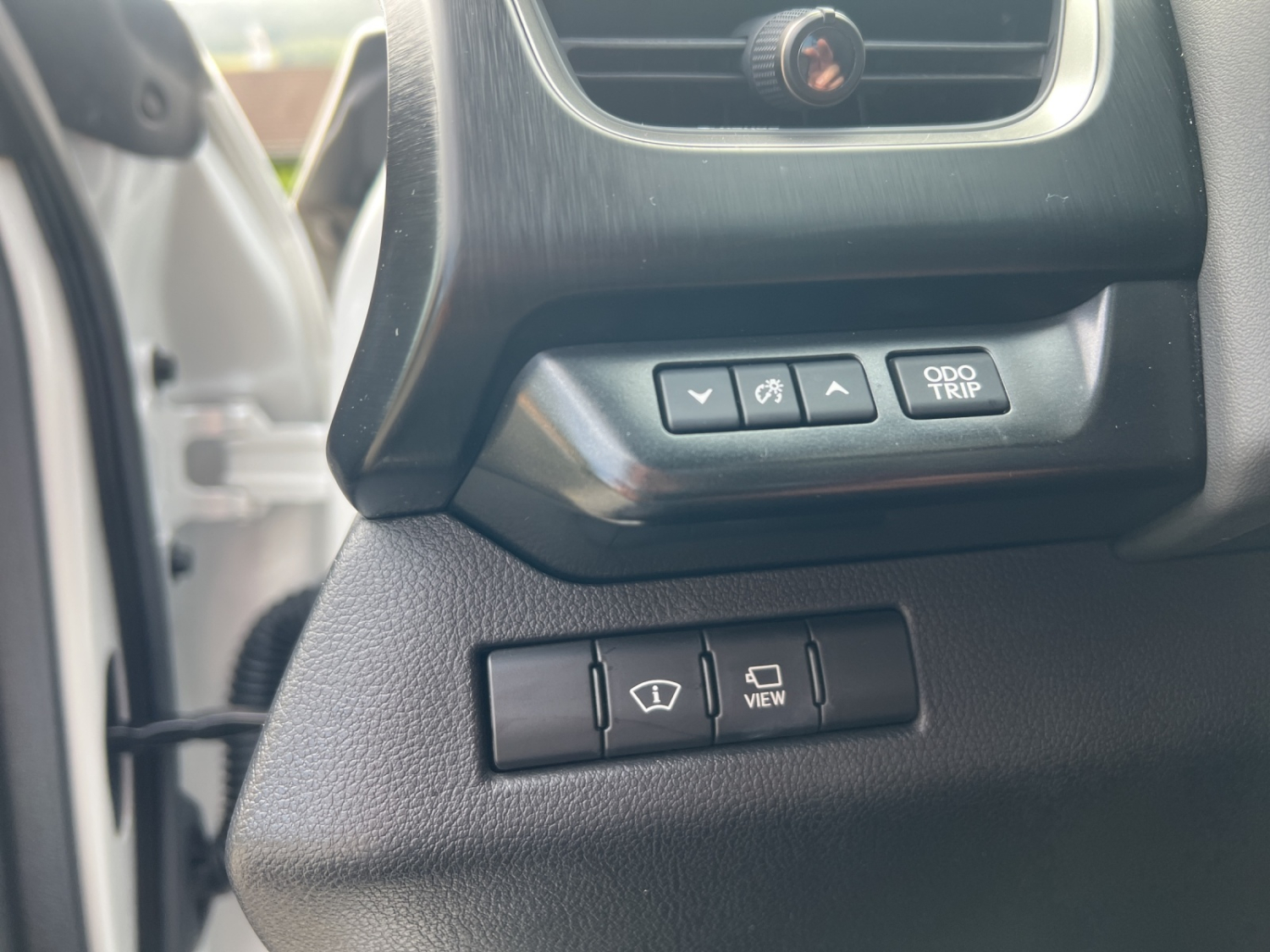 LEXUS UX 250h Excellence-image-18