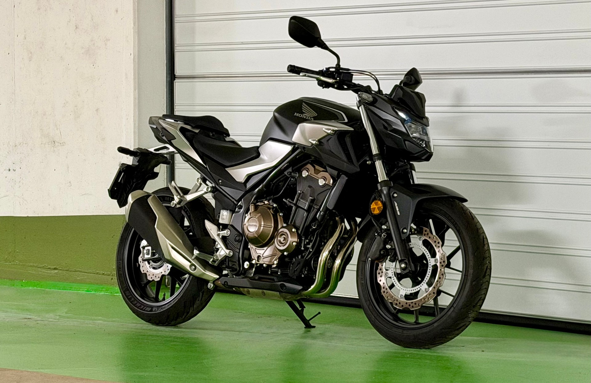HONDA CB 500 F ABS-image-1