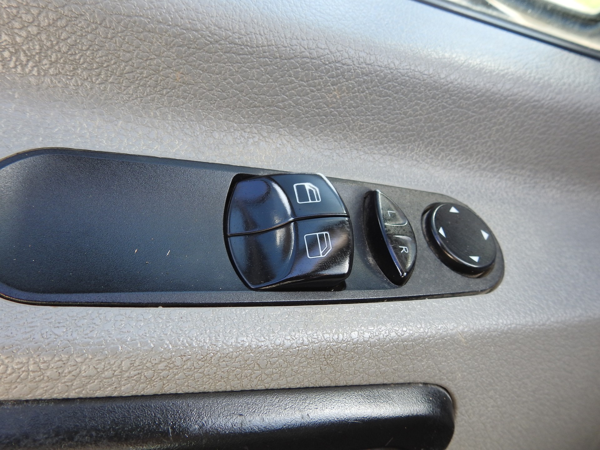VW Crafter 35 2.0 TDI CR-image-20