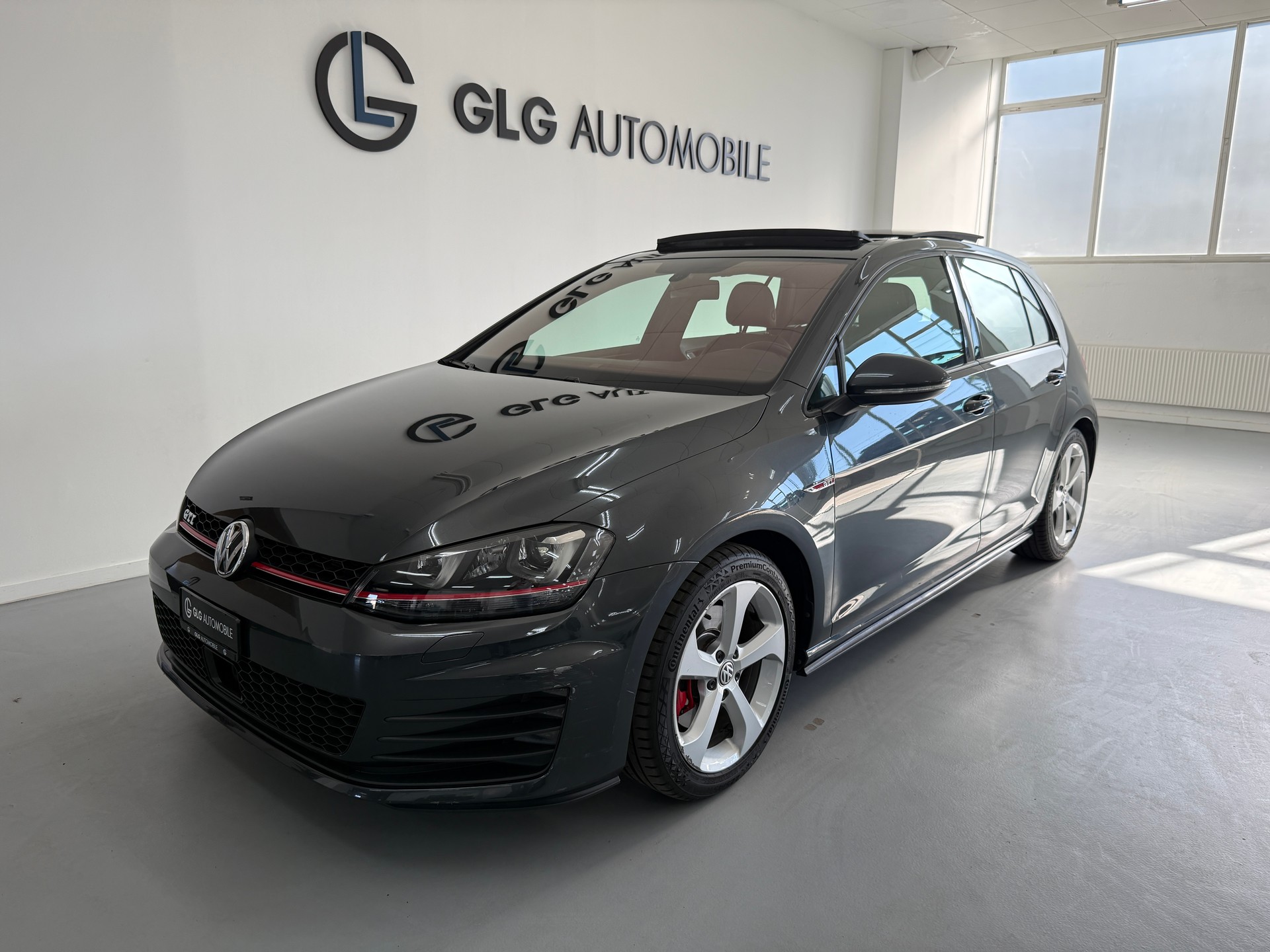 VW Golf 2.0 TSI GTI DSG