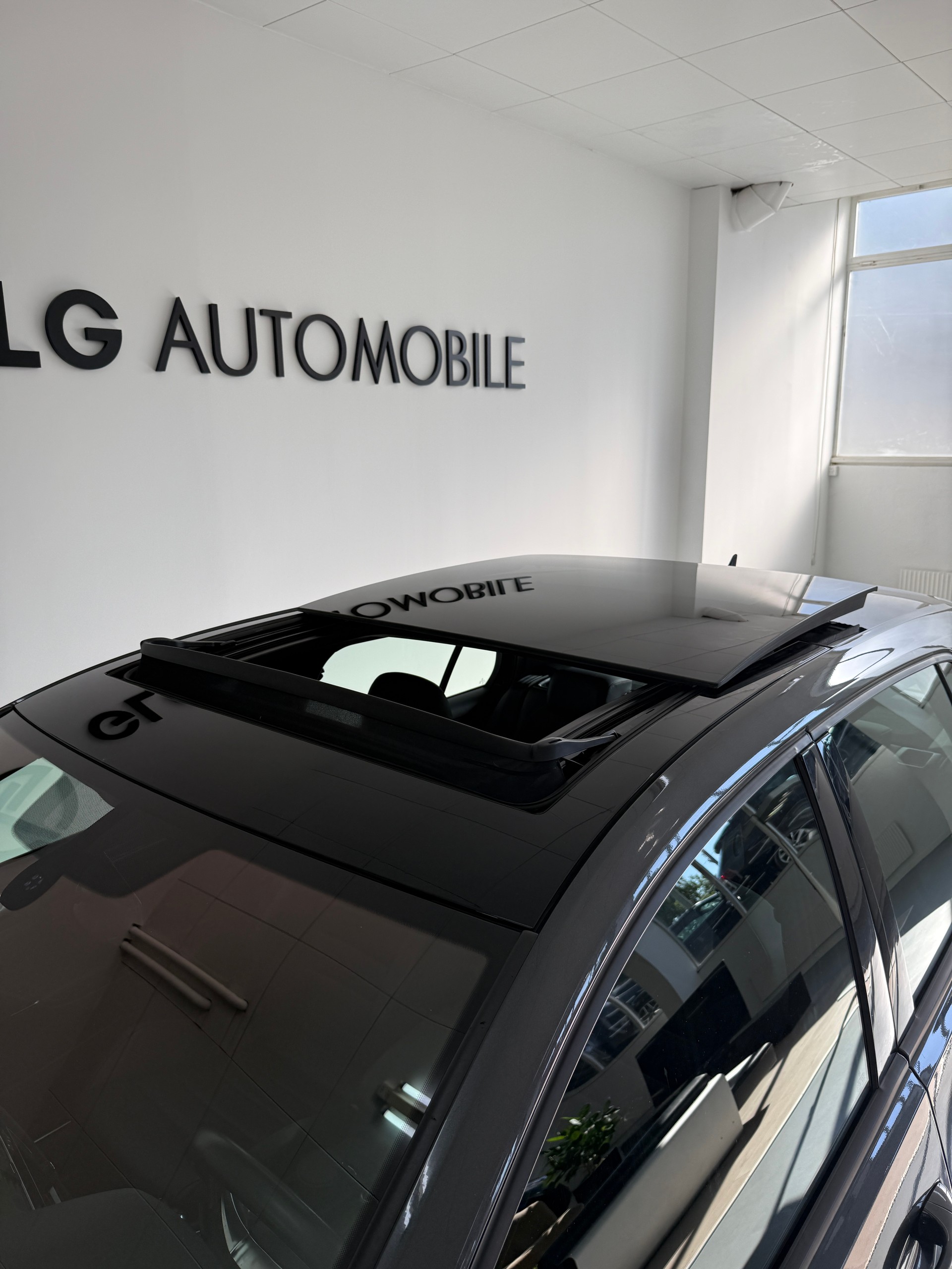 VW Golf 2.0 TSI GTI DSG-image-10