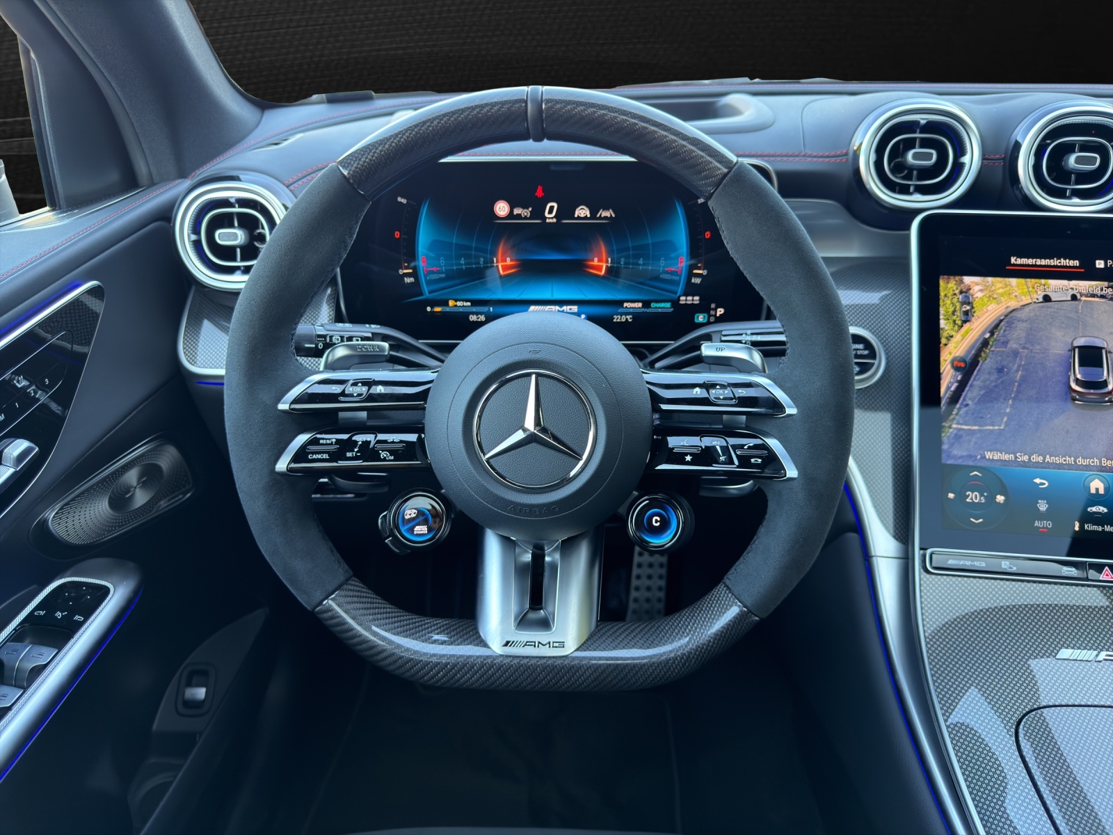 MERCEDES-BENZ GLC 53 AMG 4Matic+ 9G-Tronic-image-13