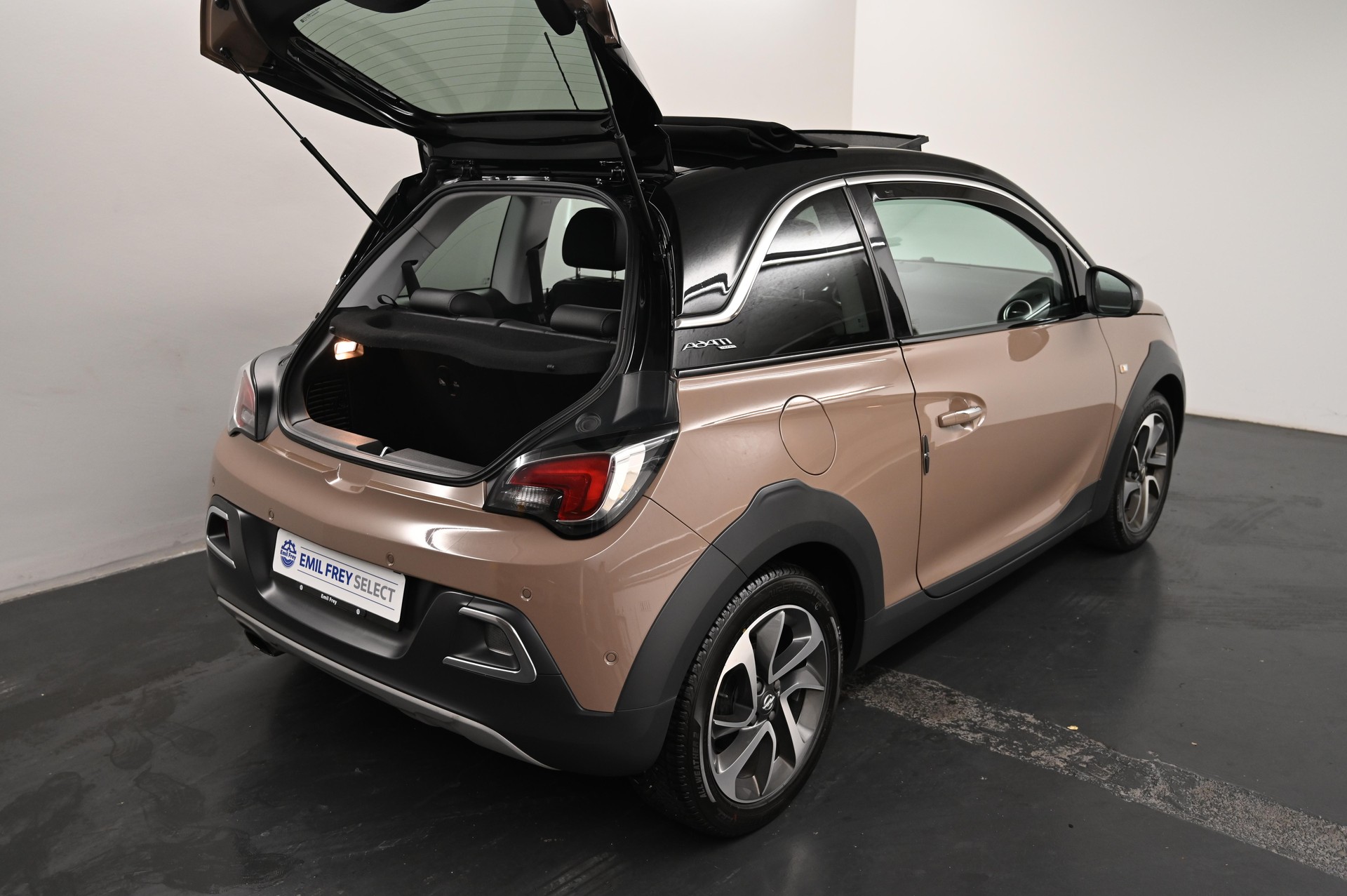 OPEL Adam 1.0i eFLEX Rocks S/S-image-15