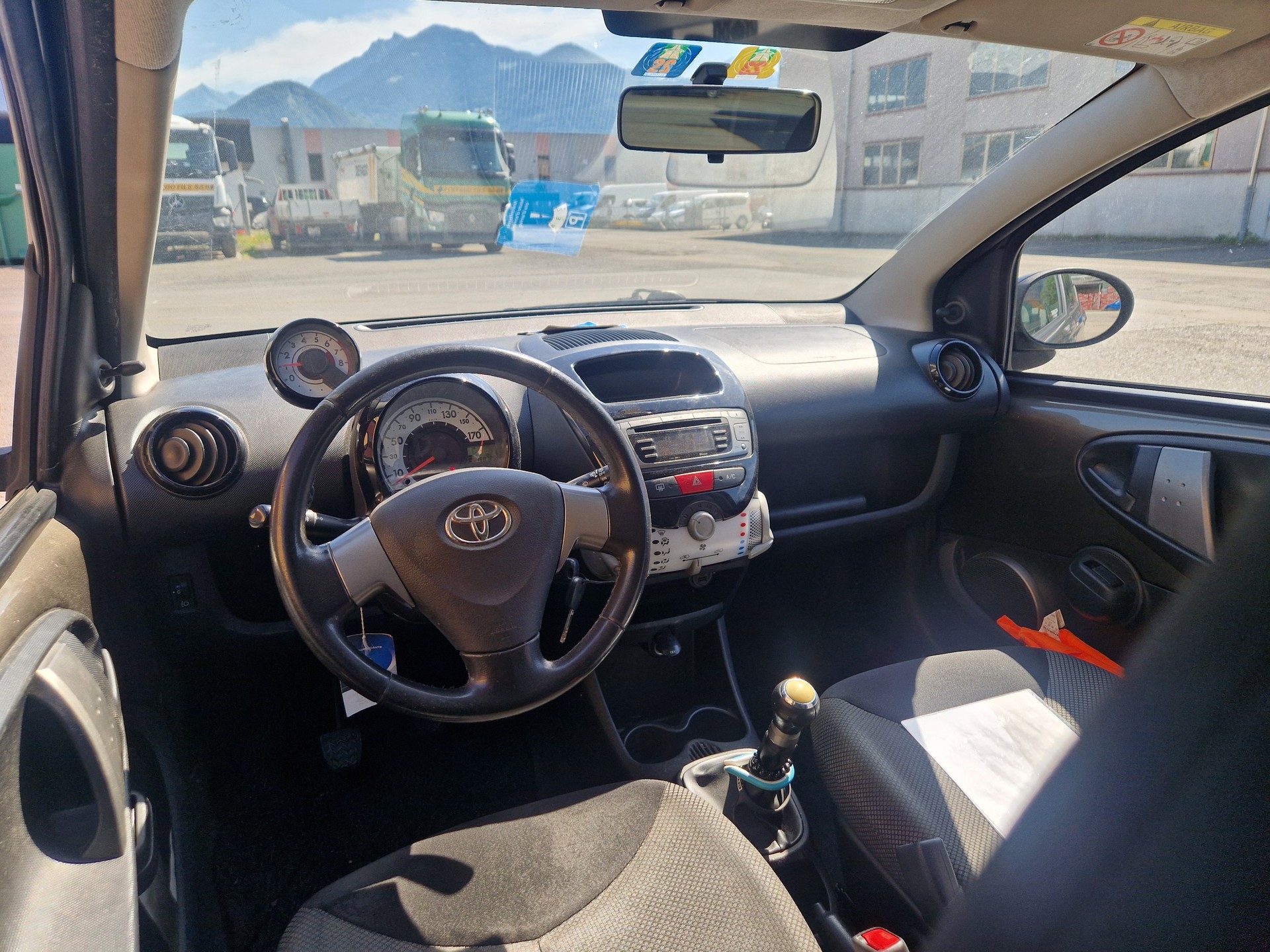TOYOTA Aygo 1.0 VVT-i Collection-image-7