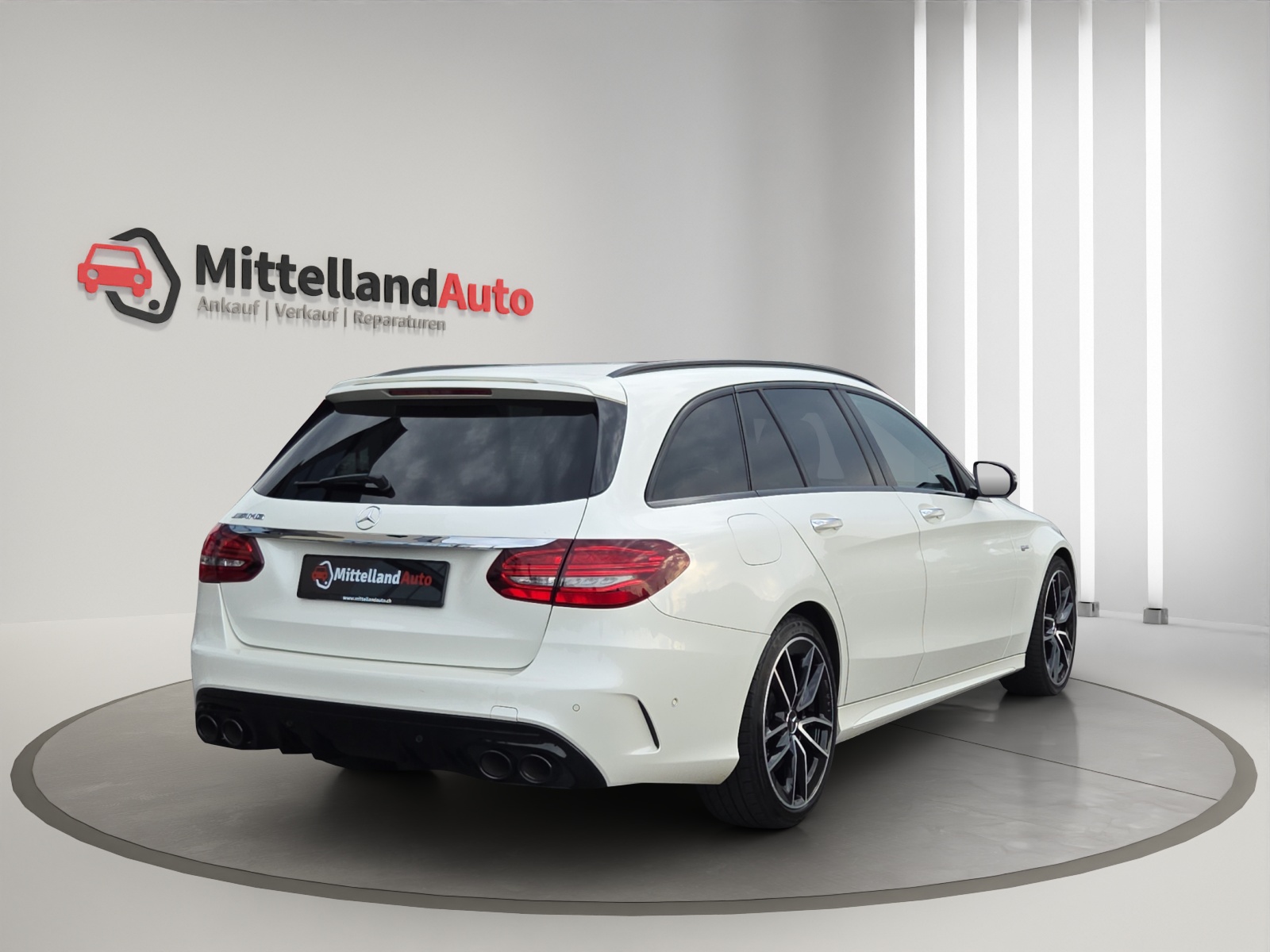 MERCEDES-BENZ C 43 AMG 4Matic 9G-Tronic-image-13