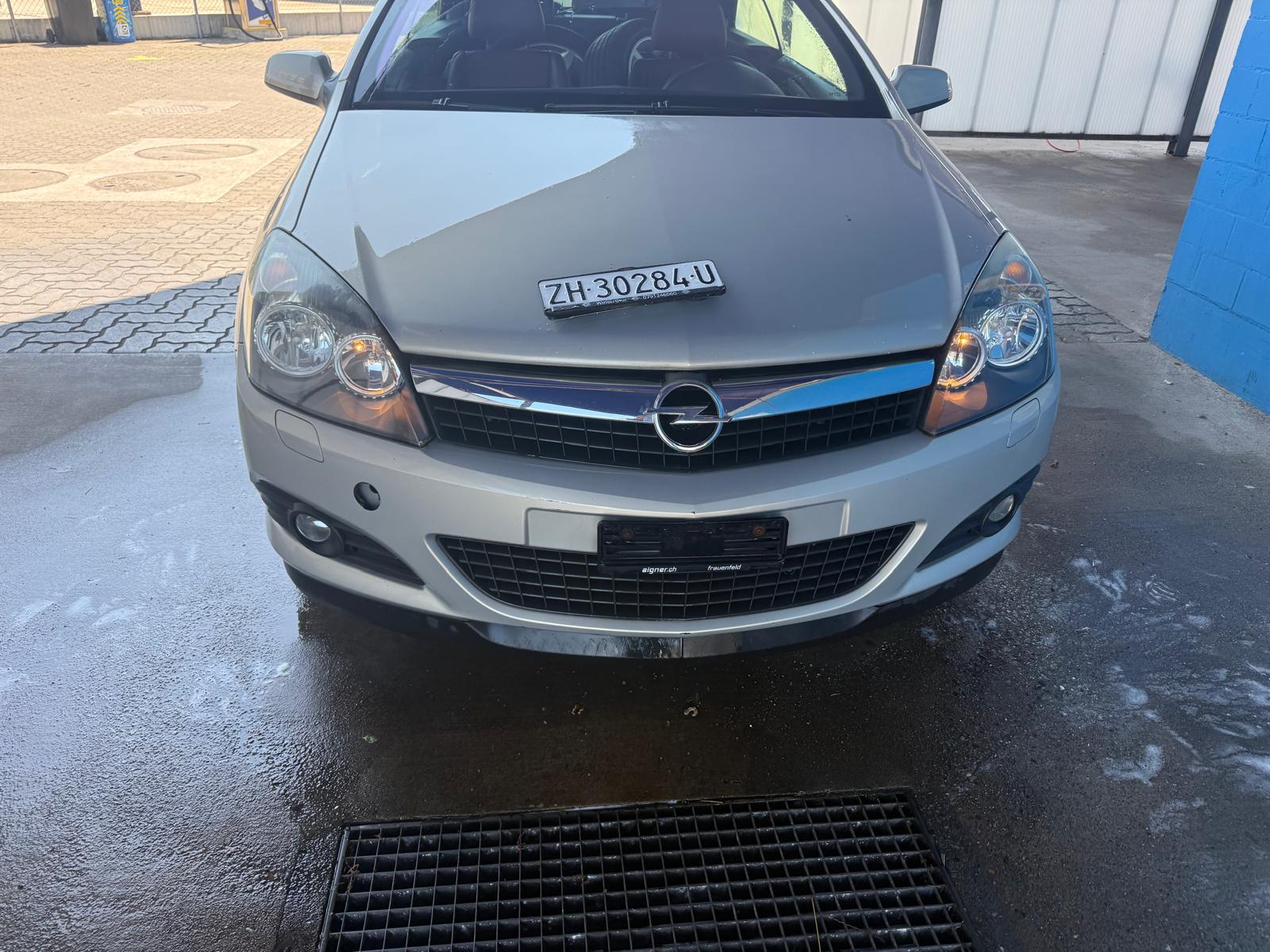 OPEL H18TT-showroom-element-3