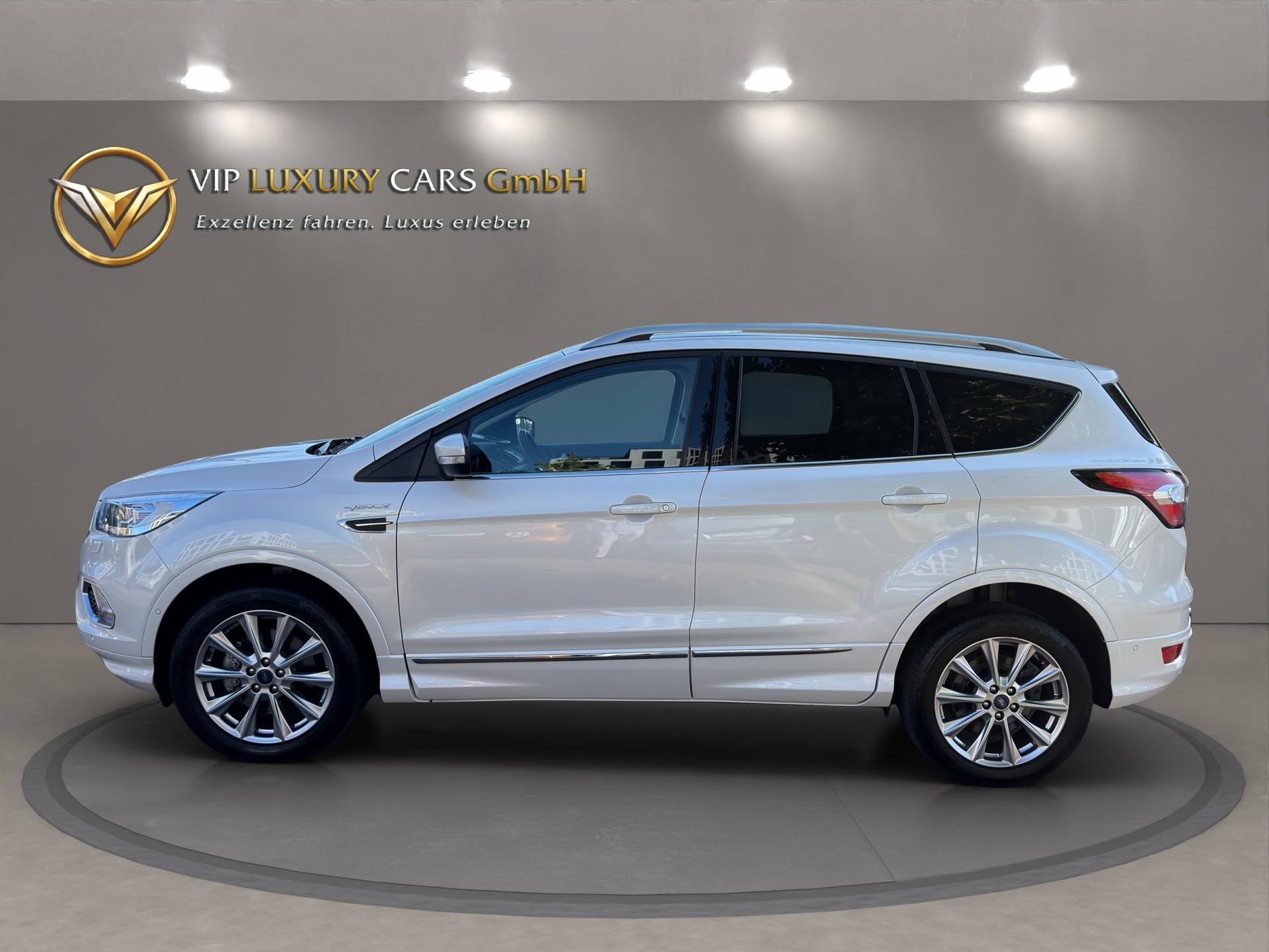 FORD Kuga 1.5 SCTi Vignale 4WD Automatic-image-4