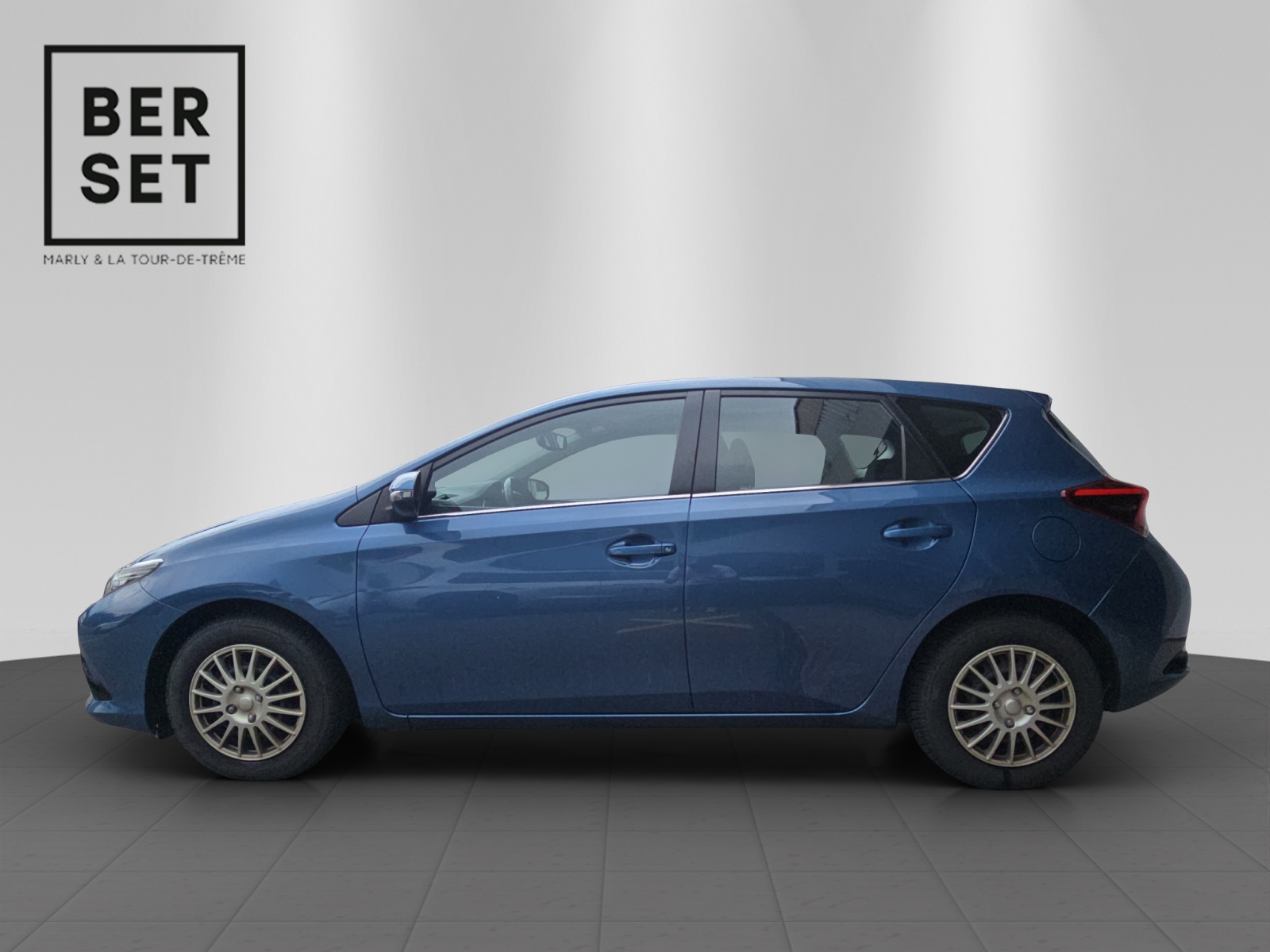 TOYOTA Auris 1.2 T Trend-showroom-element-1