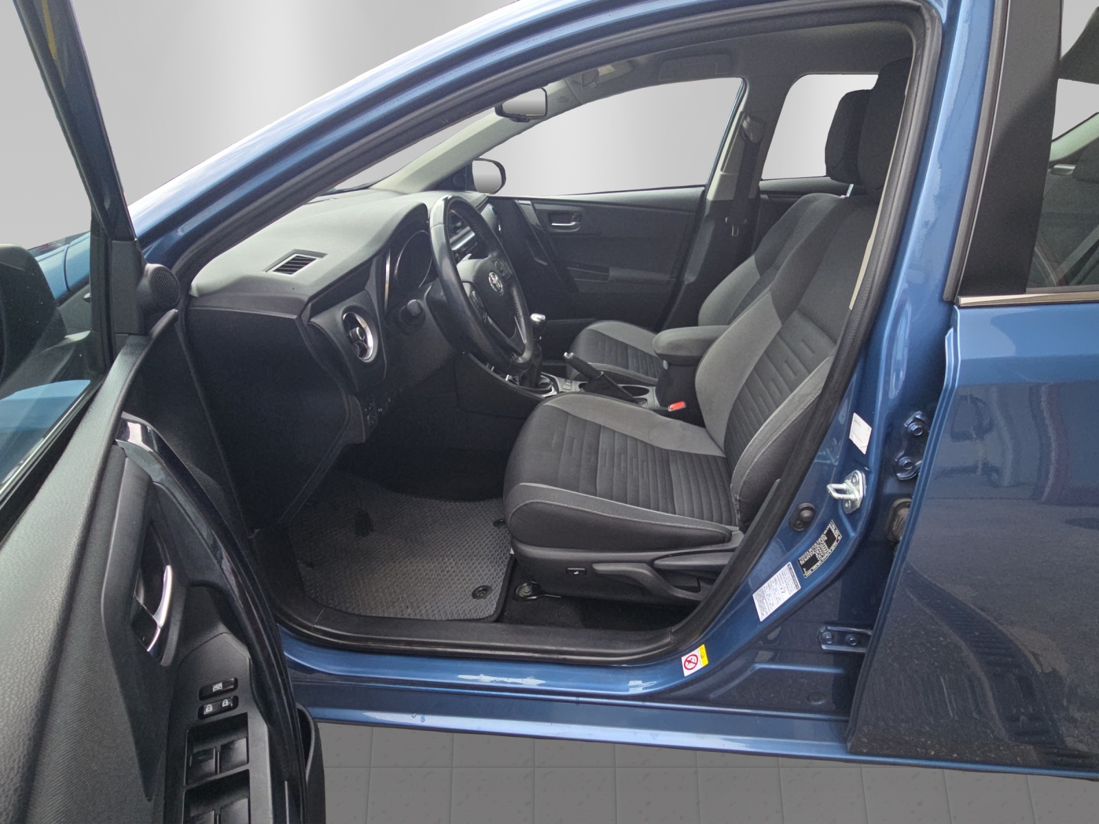 TOYOTA Auris 1.2 T Trend-image-8