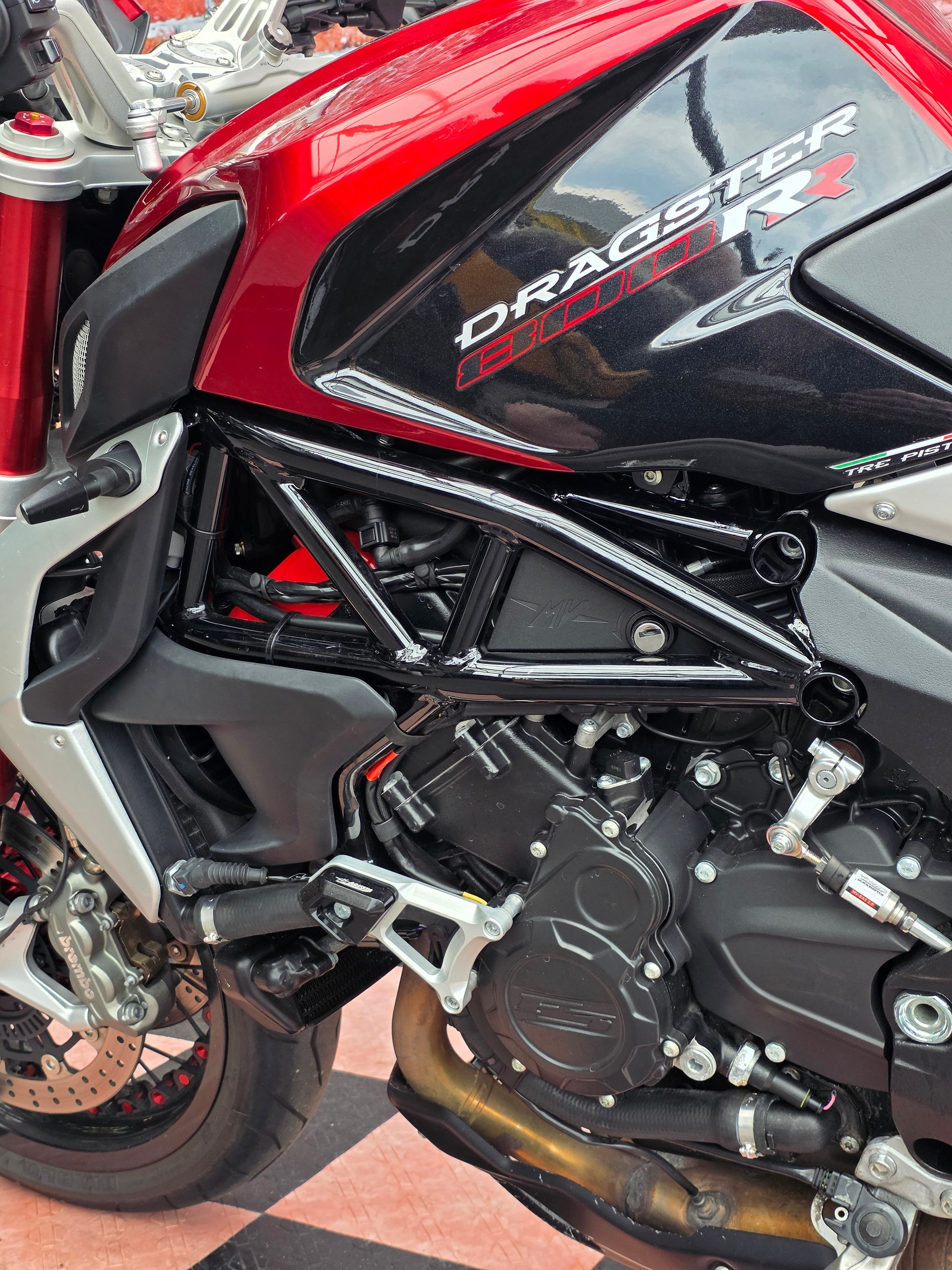 MV AGUSTA Dragster 800 RR ABS-image-9