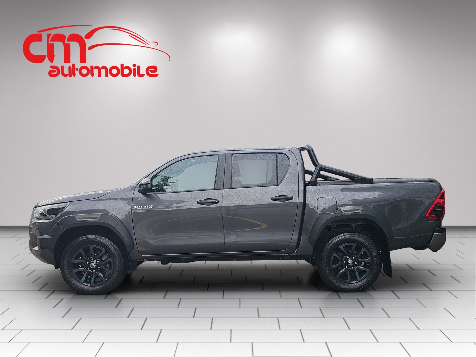 TOYOTA Hilux 2.8D-4D MHEV Invincible Double Cab 4x4 A-image-6