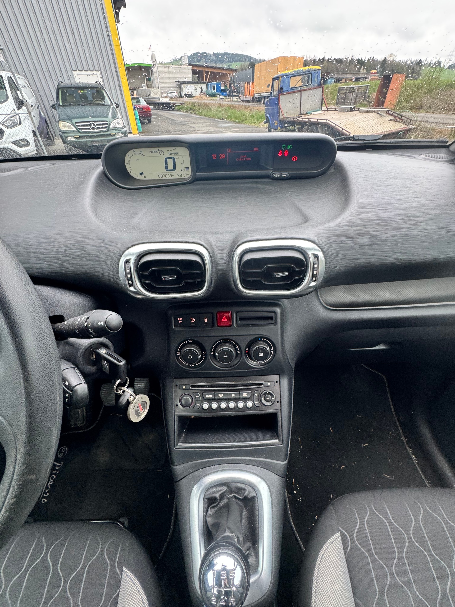CITROEN C3 Picasso 1.6i 16V Séduction-image-7