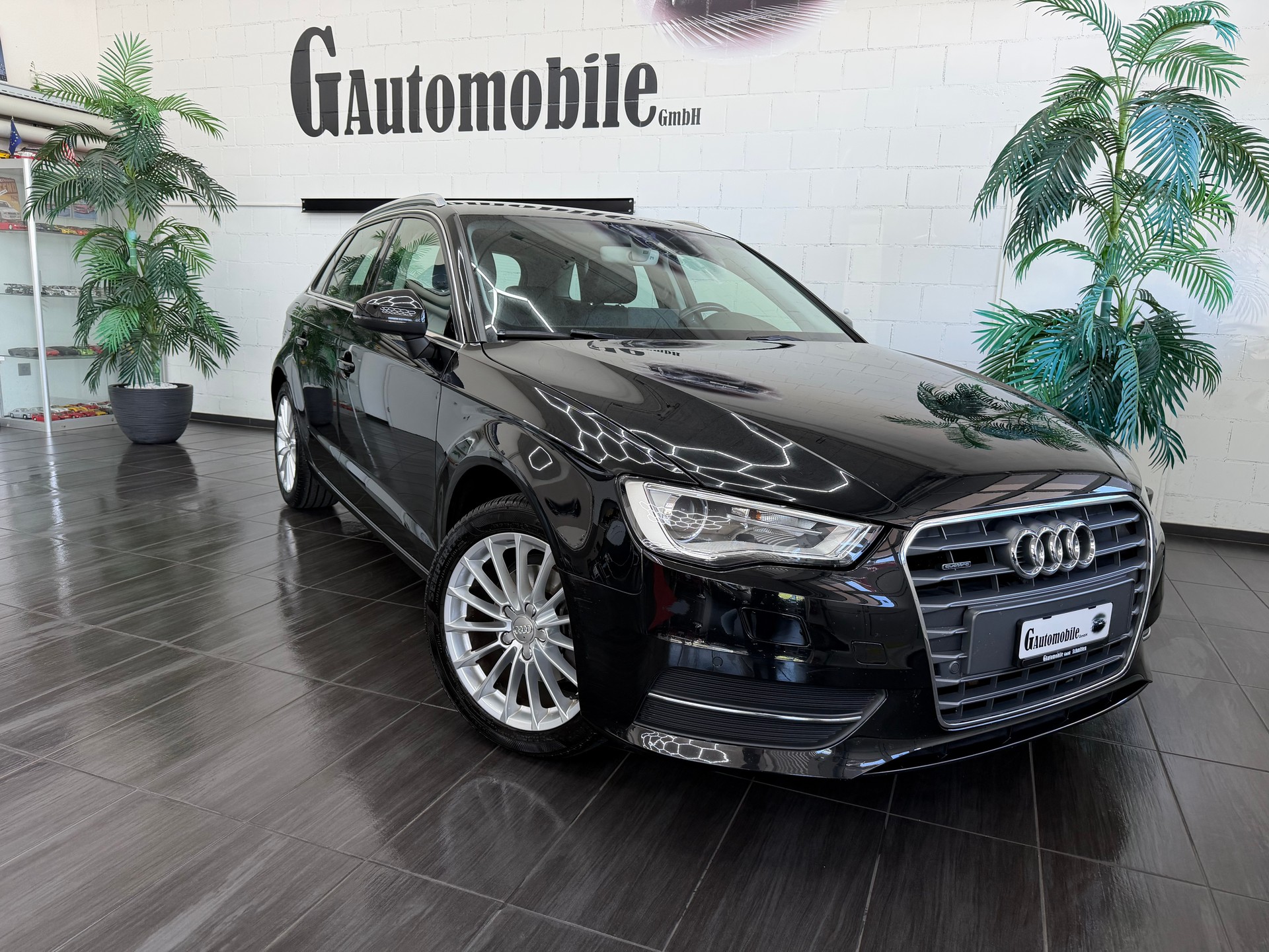 AUDI A3 Sportback 1.6 TDI Ambiente Quattro ⭐️-showroom-element-1