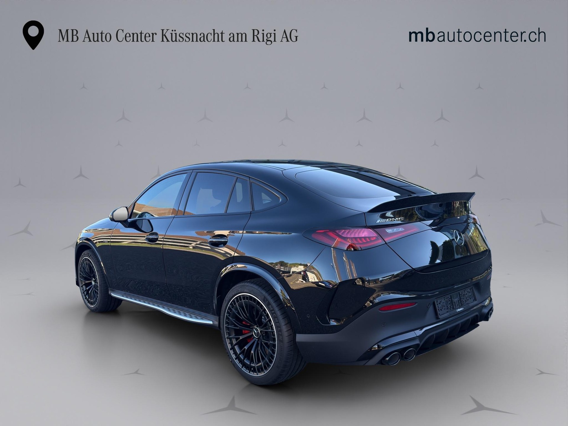 MERCEDES-BENZ 53 AMG 4matic+ Coupé-showroom-element-3