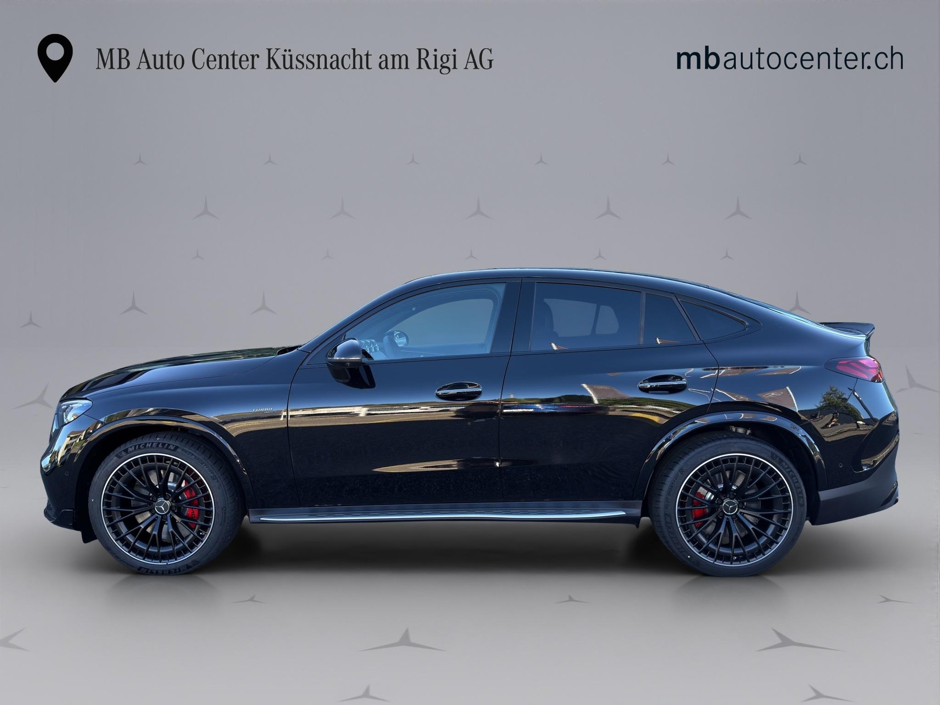 MERCEDES-BENZ 53 AMG 4matic+ Coupé-showroom-element-2