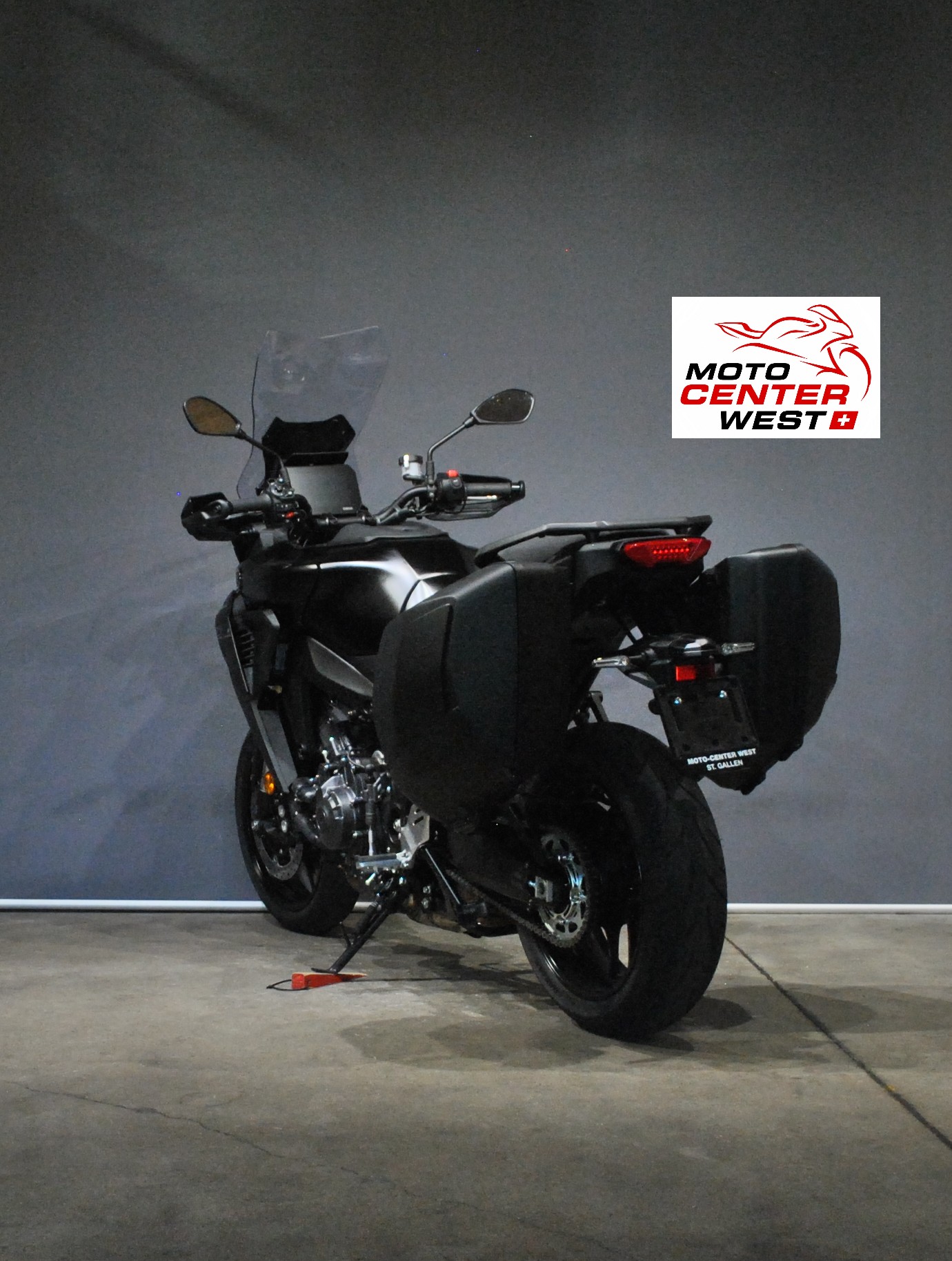 YAMAHA Tracer 9 GT-showroom-element-3