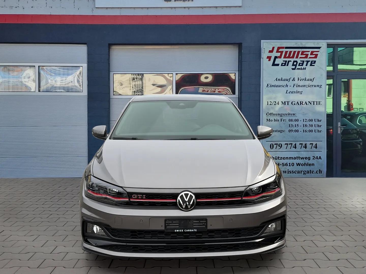 VW Polo 2.0 TSI GTI DSG mit Panoramadach & Beats Soundsystem + Leder/Alcantara-showroom-element-2