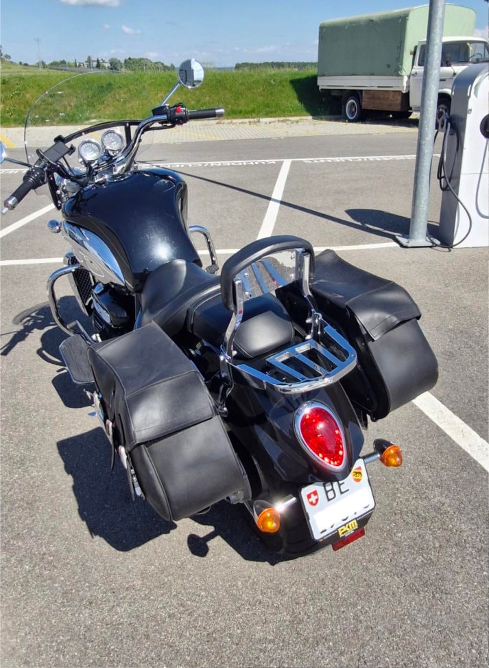 TRIUMPH Rocket III Classic-image-8