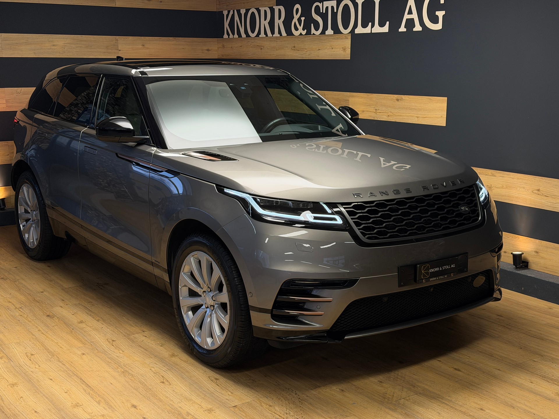 LAND ROVER Range Rover Velar R-Dynamic P 250 HSE Automatic-image-4