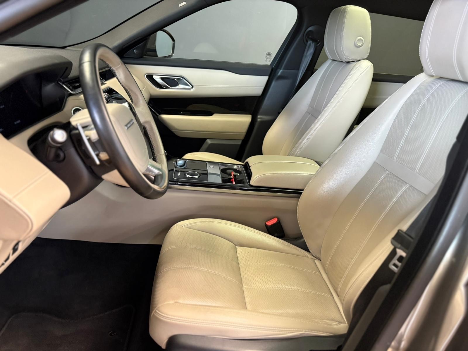 LAND ROVER Range Rover Velar R-Dynamic P 250 HSE Automatic-image-6