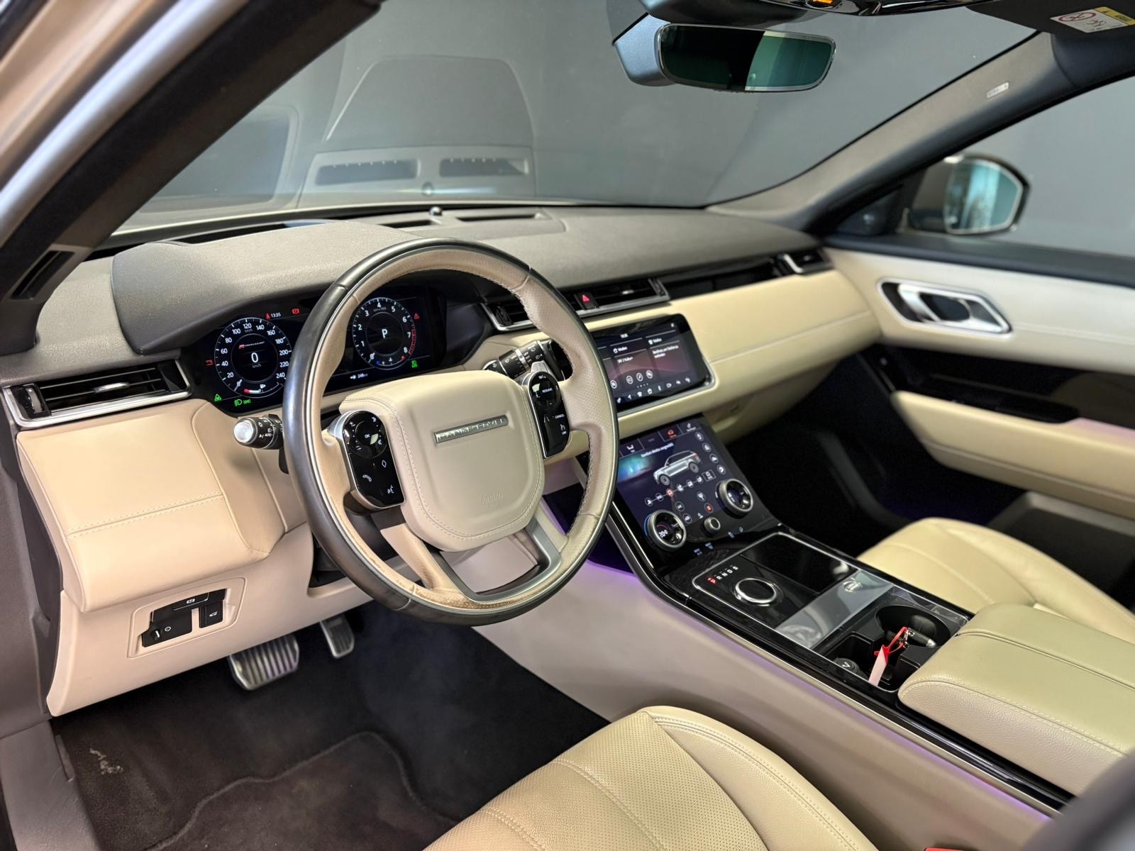 LAND ROVER Range Rover Velar R-Dynamic P 250 HSE Automatic-image-13