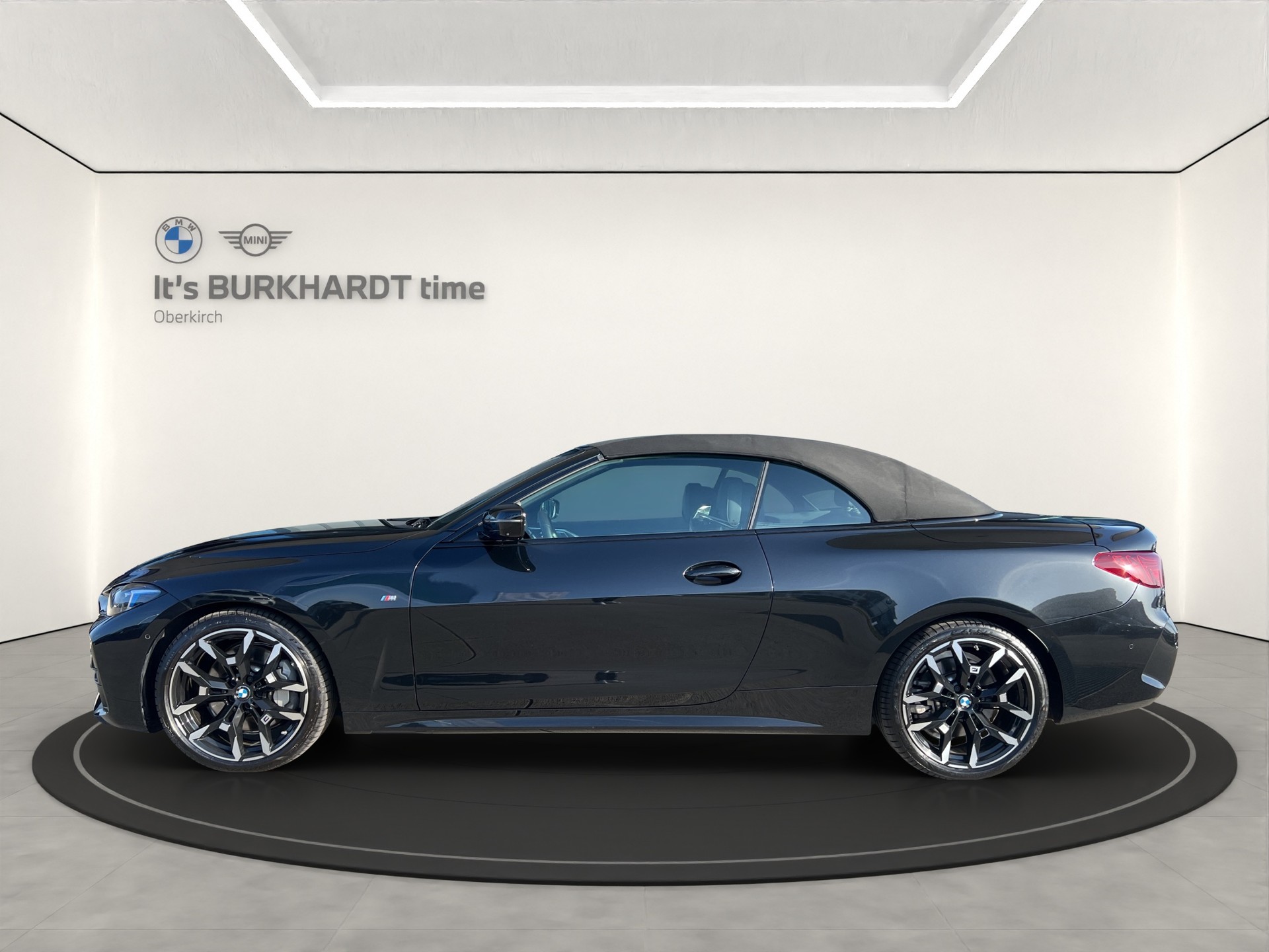 BMW 430i xDr Cabrio M Sport-showroom-element-1