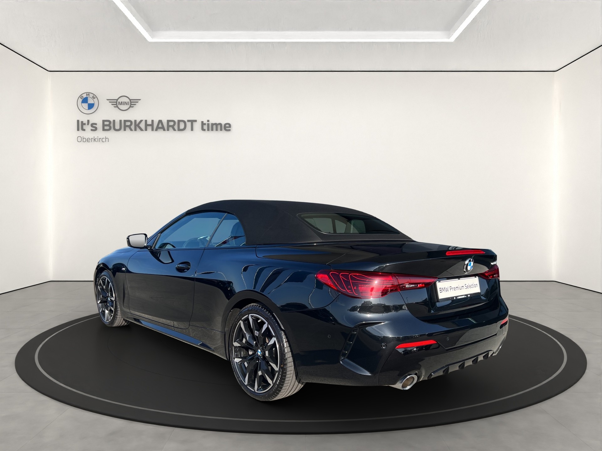 BMW 430i xDr Cabrio M Sport-showroom-element-2