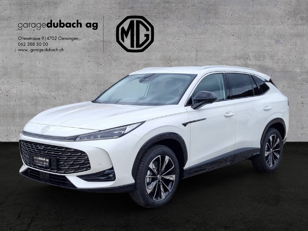 MG HS 1.5 Hybrid Luxury-showroom-element-2