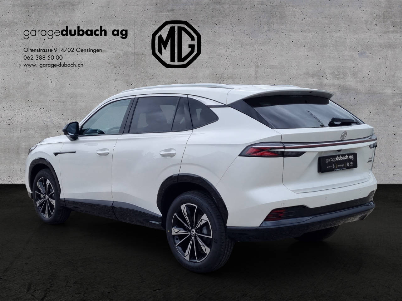 MG HS 1.5 Hybrid Luxury-showroom-element-3