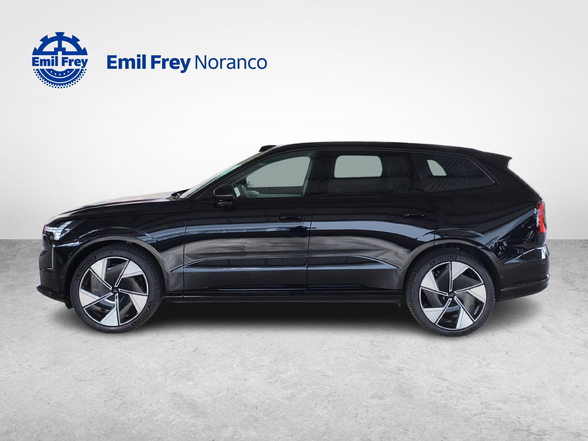 VOLVO EX90 Twin Performance Ultra AWD - 7 posti - Ruote invernali incluse-showroom-element-1